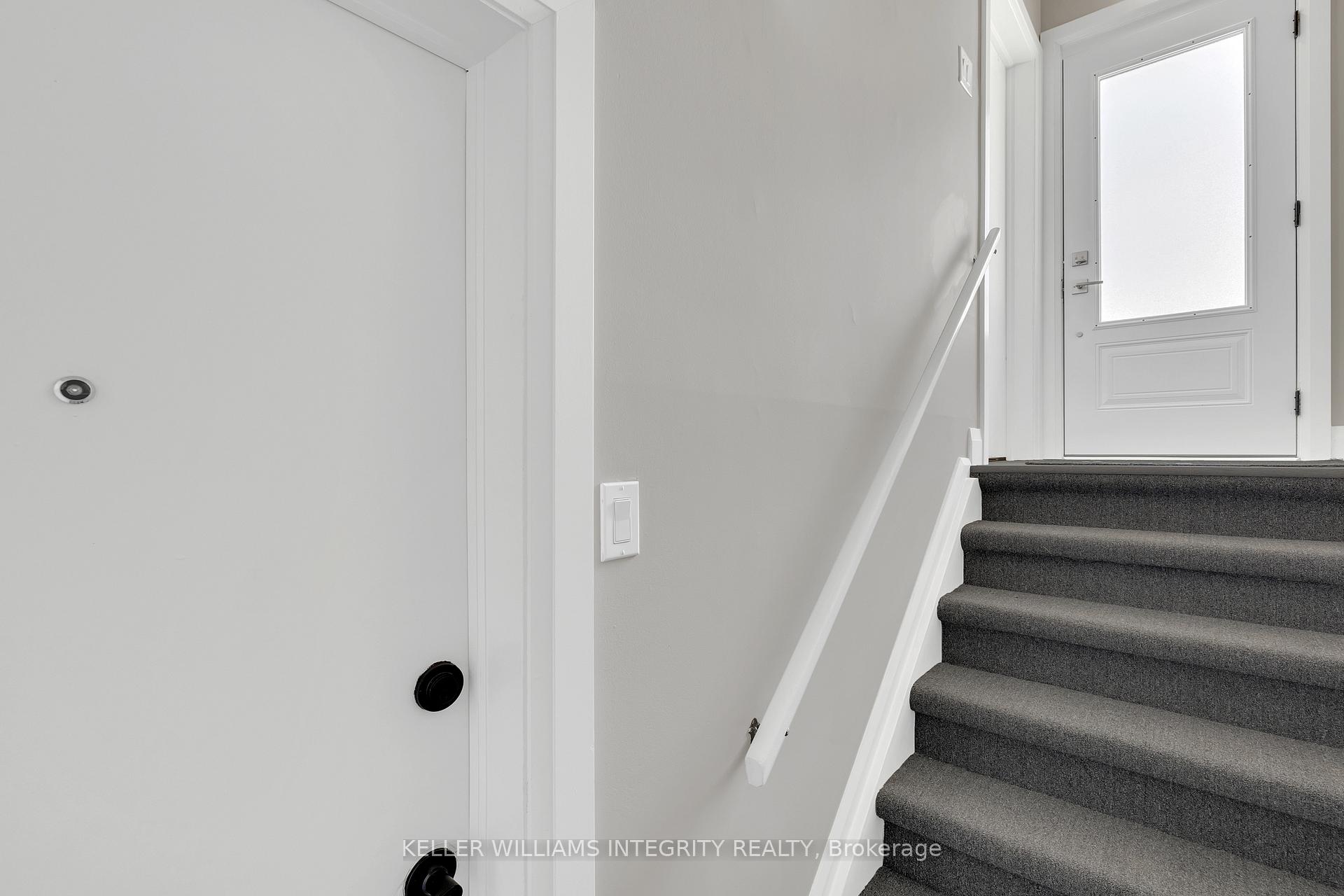 Photo 10 of 388 Tremblay Road, Ottawa, Eastway Gardens/Industrial Park — HOMEH