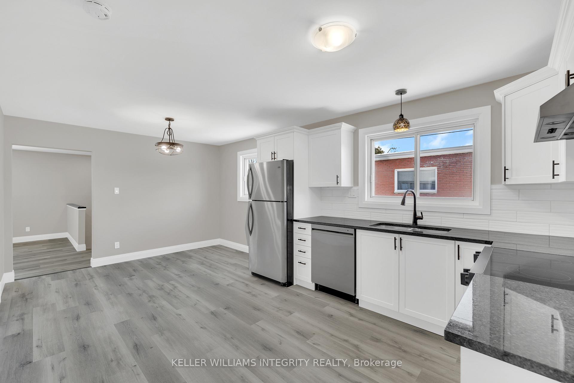 Photo 6 of 388 Tremblay Road, Ottawa, Eastway Gardens/Industrial Park — HOMEH