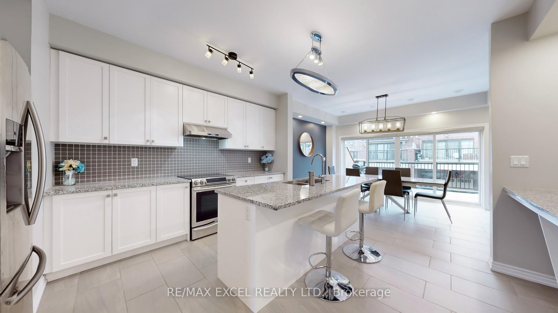 Photo 4 of 4 Isabella Peach Drive, Markham, Victoria Square — HOMEH