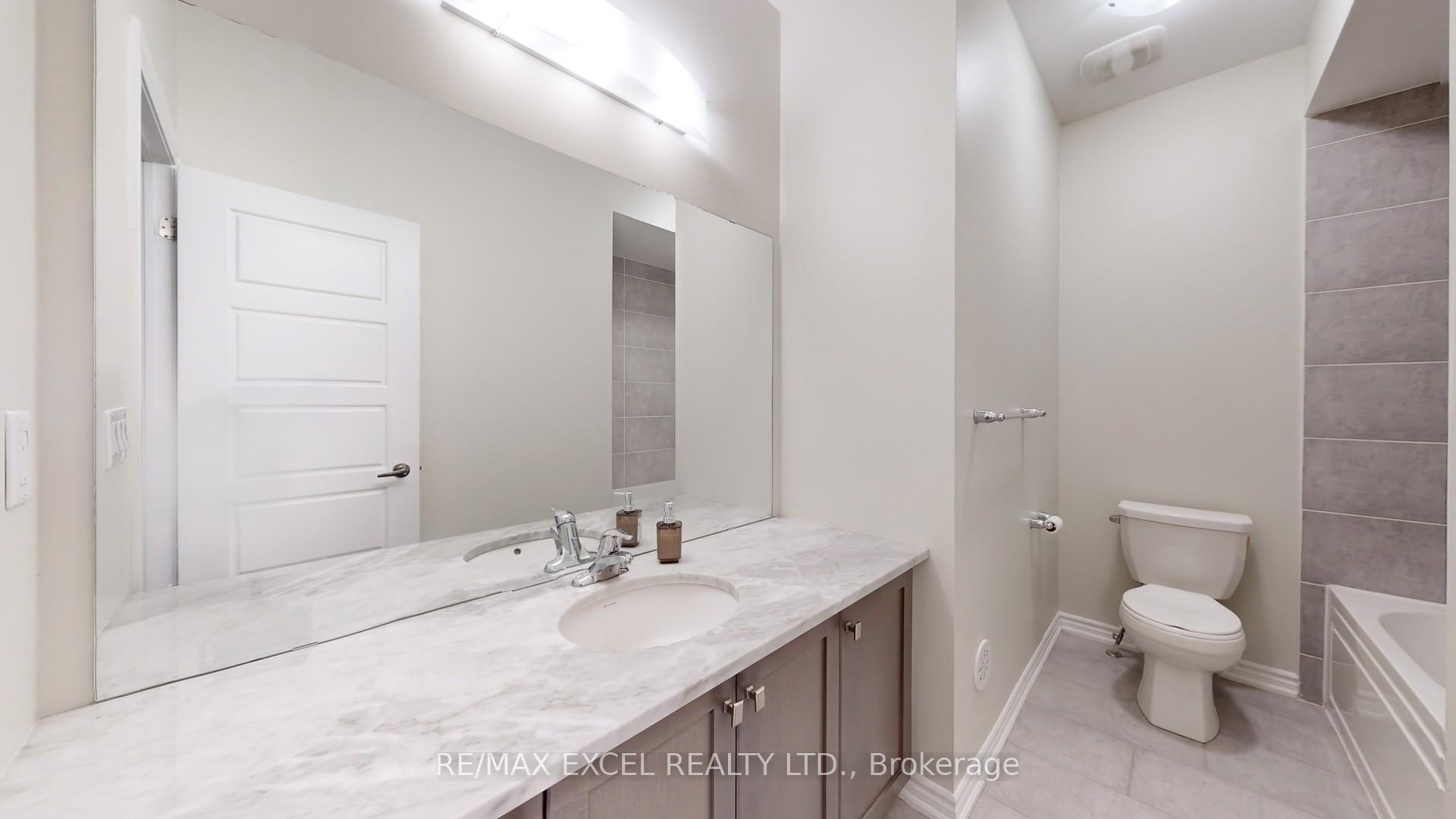 Photo 28 of 4 Isabella Peach Drive, Markham, Victoria Square — HOMEH