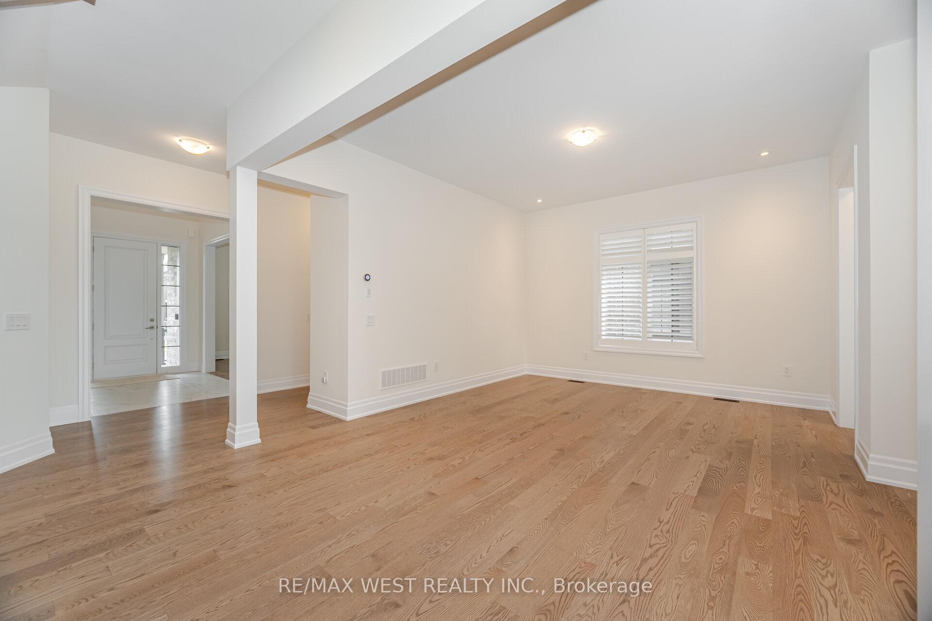 Photo 8 of 193 McMichael Avenue, Vaughan, Kleinburg — HOMEH