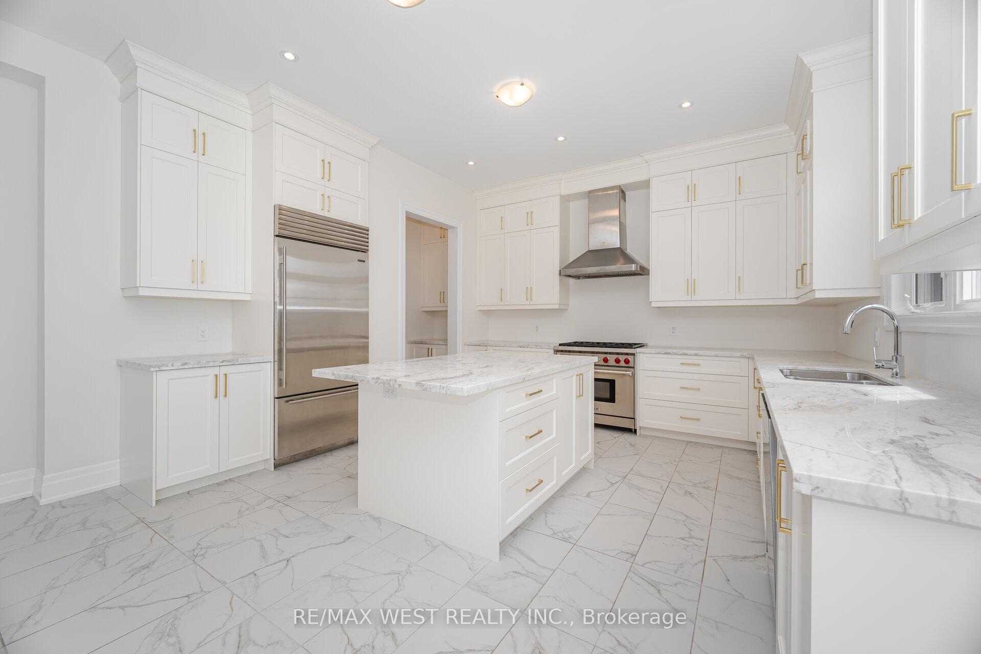 Photo 11 of 193 McMichael Avenue, Vaughan, Kleinburg — HOMEH