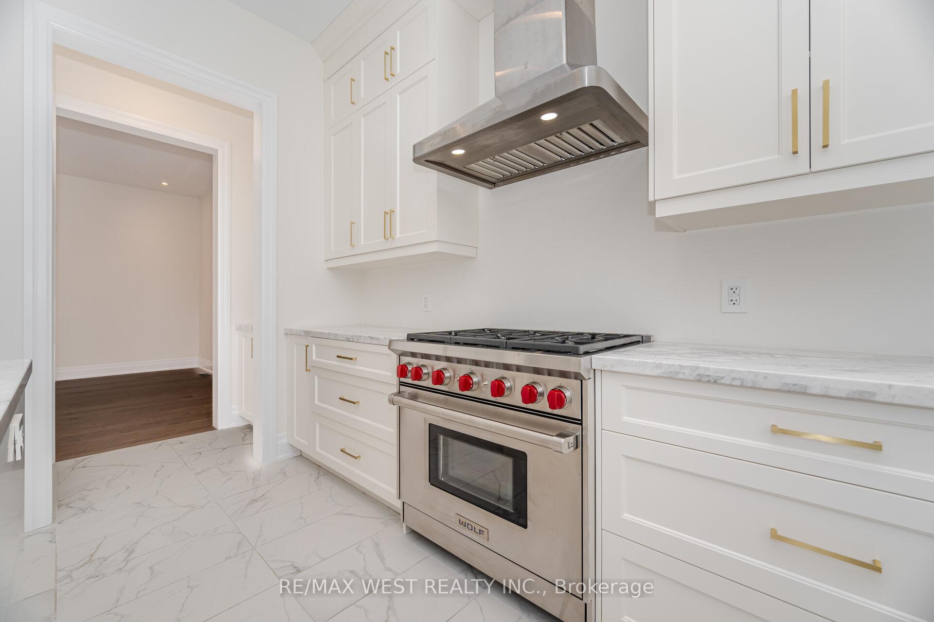 Photo 14 of 193 McMichael Avenue, Vaughan, Kleinburg — HOMEH