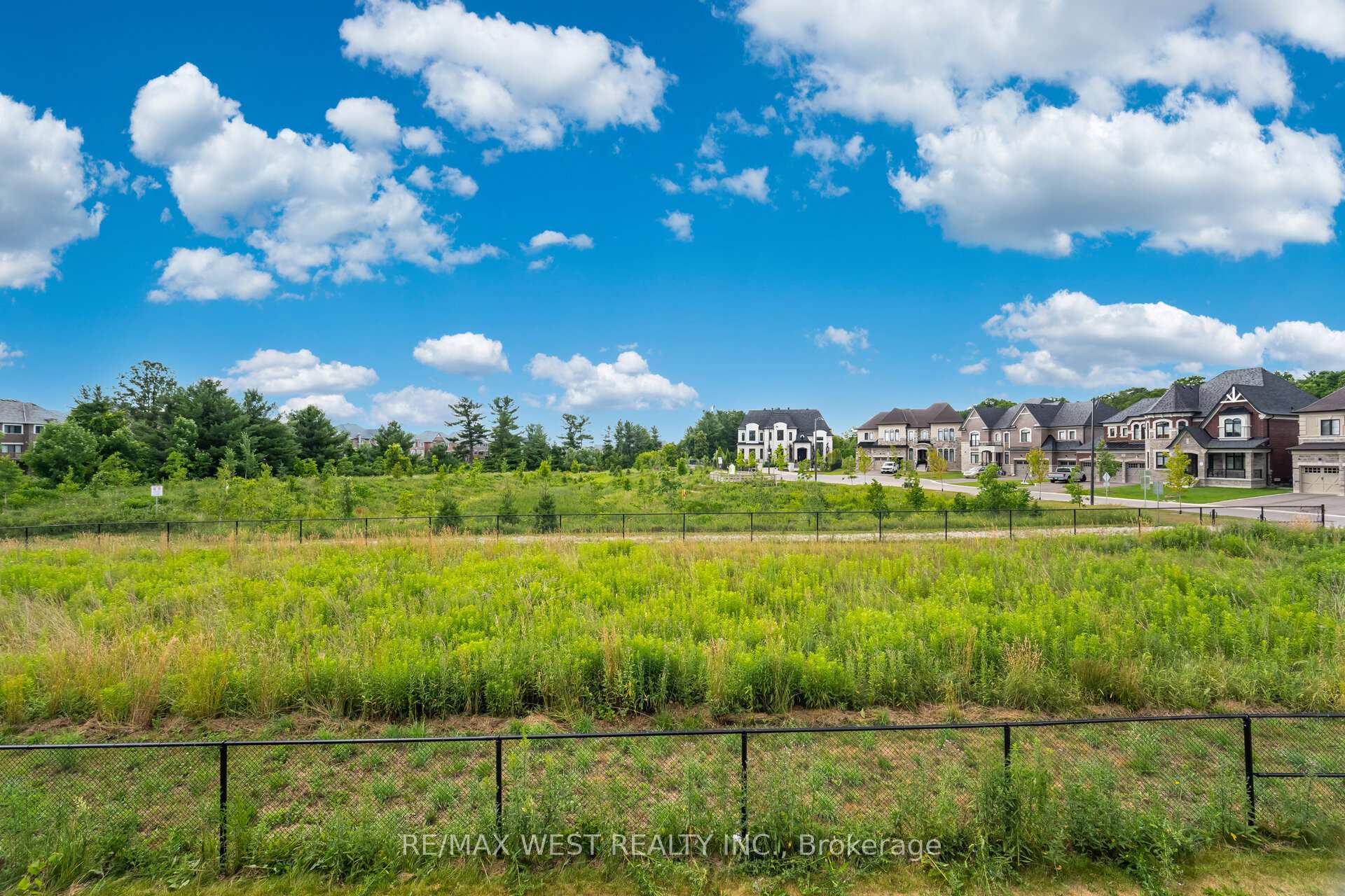 Photo 22 of 193 McMichael Avenue, Vaughan, Kleinburg — HOMEH