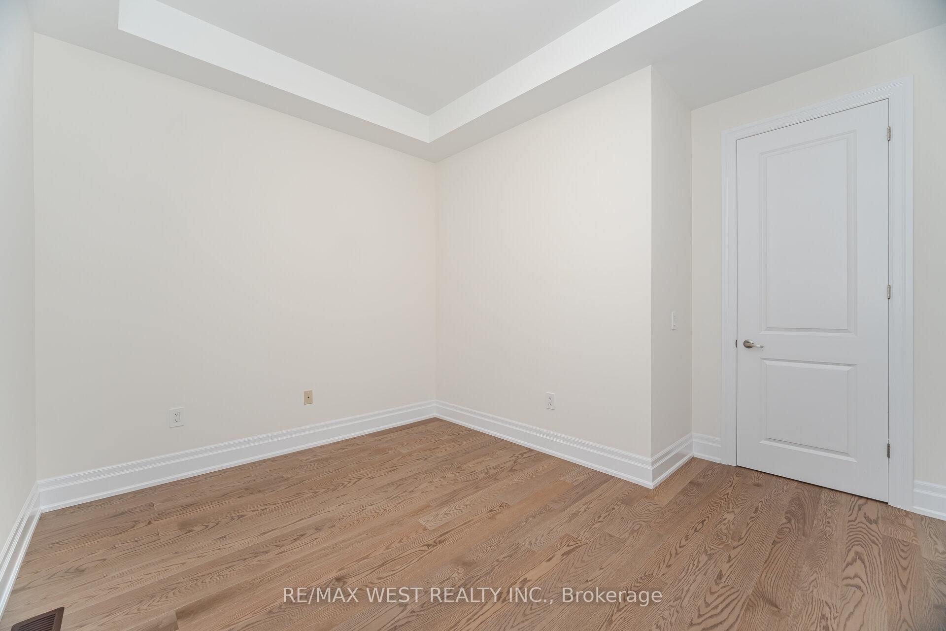 Photo 24 of 193 McMichael Avenue, Vaughan, Kleinburg — HOMEH
