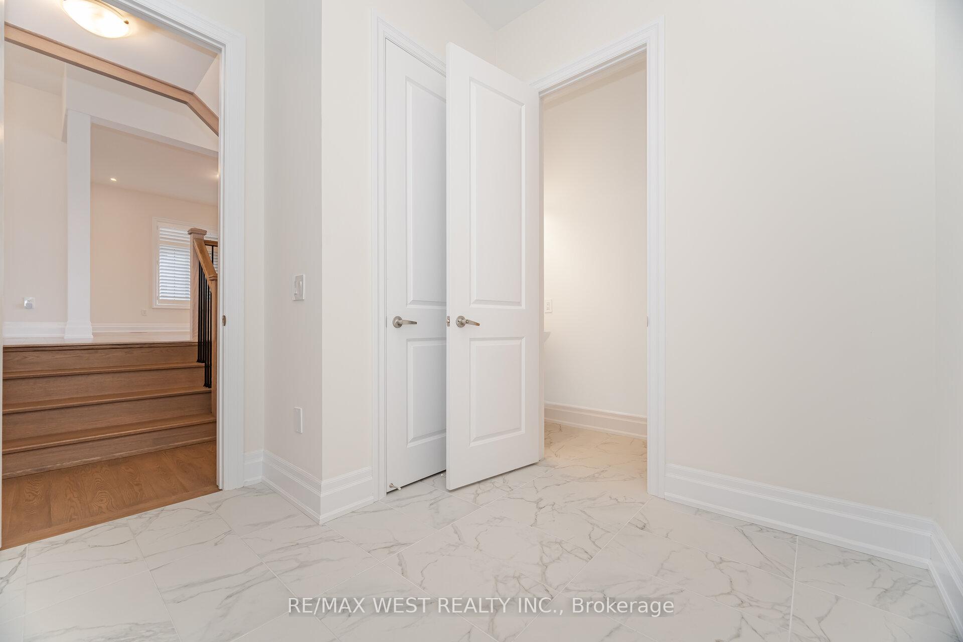 Photo 25 of 193 McMichael Avenue, Vaughan, Kleinburg — HOMEH