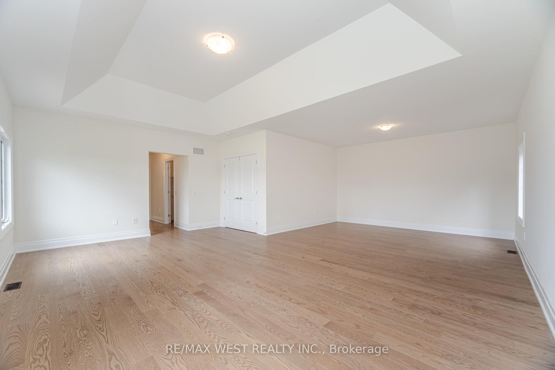 Photo 28 of 193 McMichael Avenue, Vaughan, Kleinburg — HOMEH