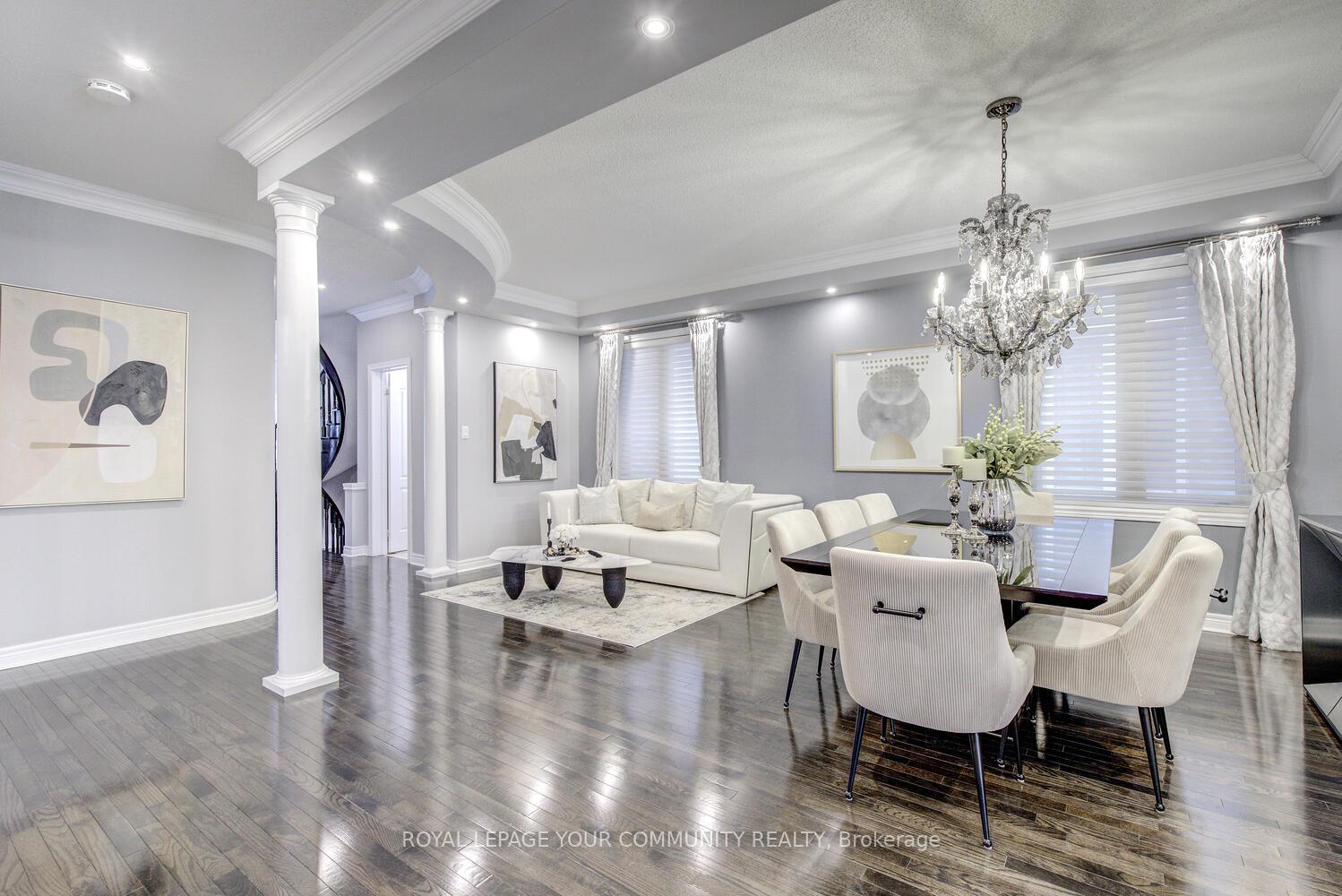 Photo 10 of 35 Chayna Crescent, Vaughan, Patterson — HOMEH