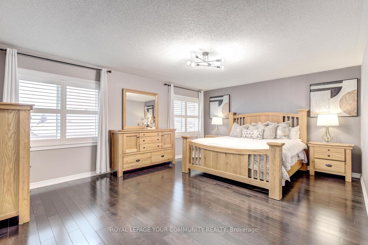 Photo 28 of 35 Chayna Crescent, Vaughan, Patterson — HOMEH