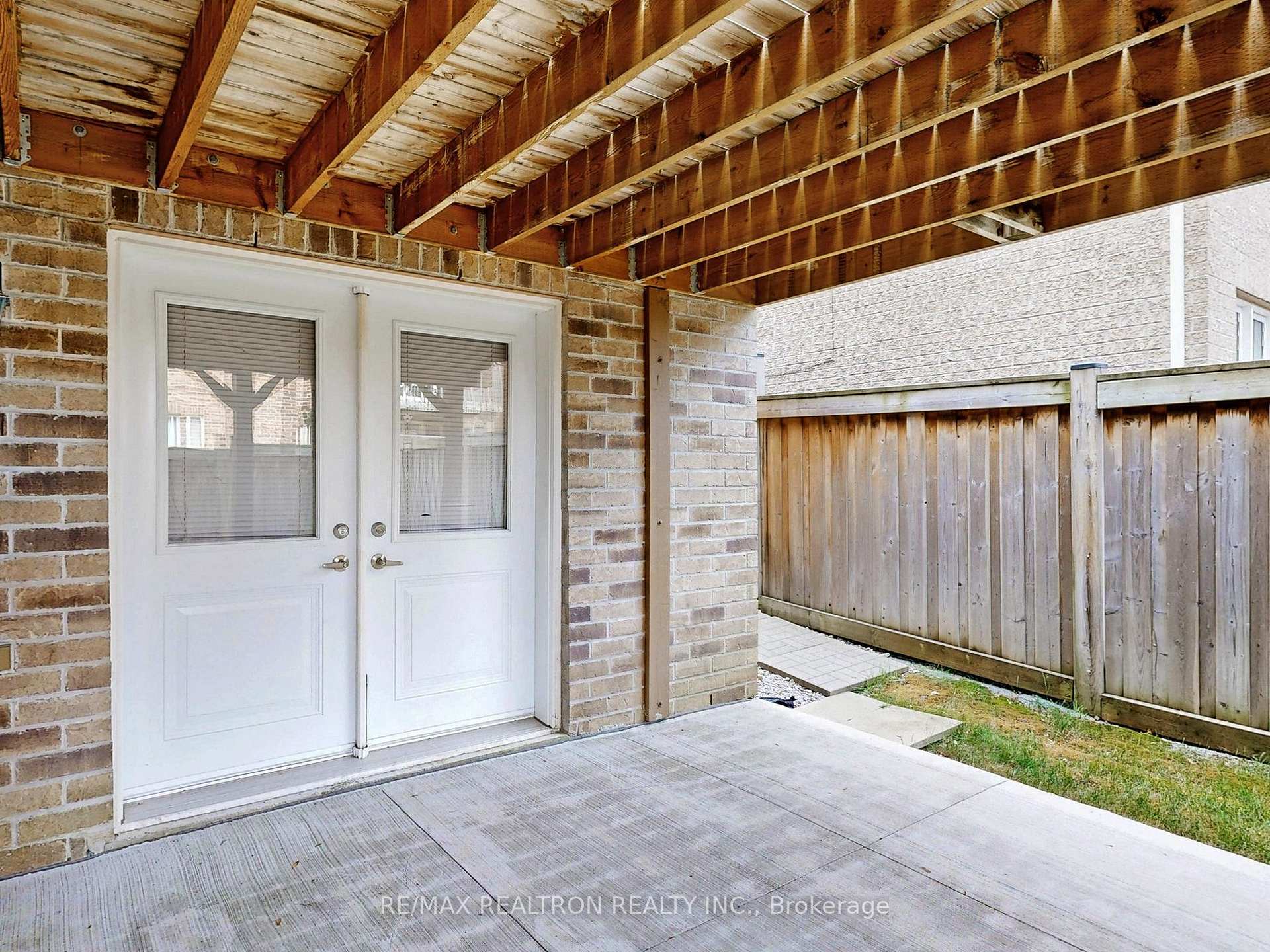 Photo 49 of 134 Maurier Boulevard, Vaughan, Patterson — HOMEH
