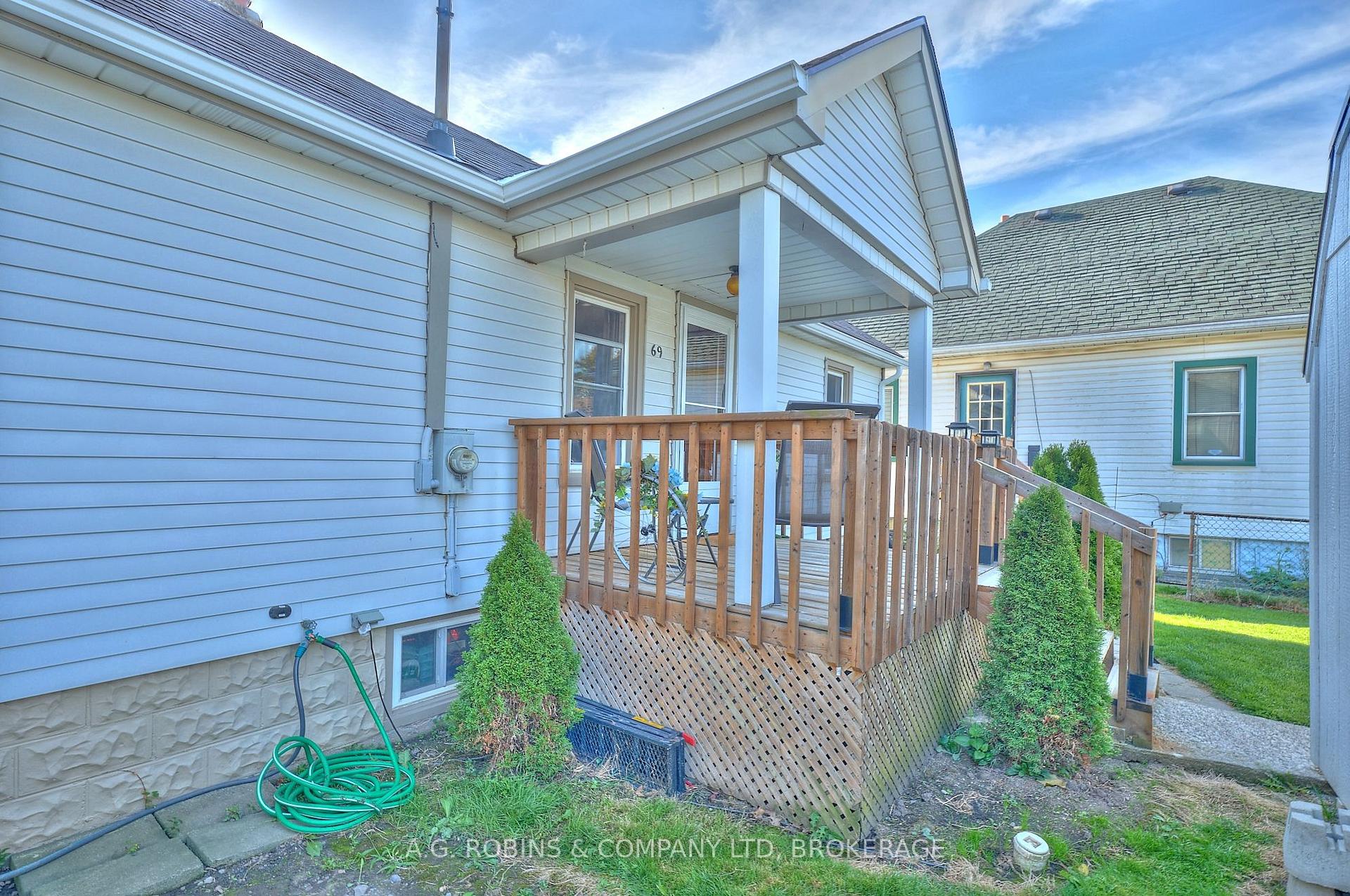 Photo 4 of 69 Wright Street, Welland, Lincoln/Crowland — HOMEH