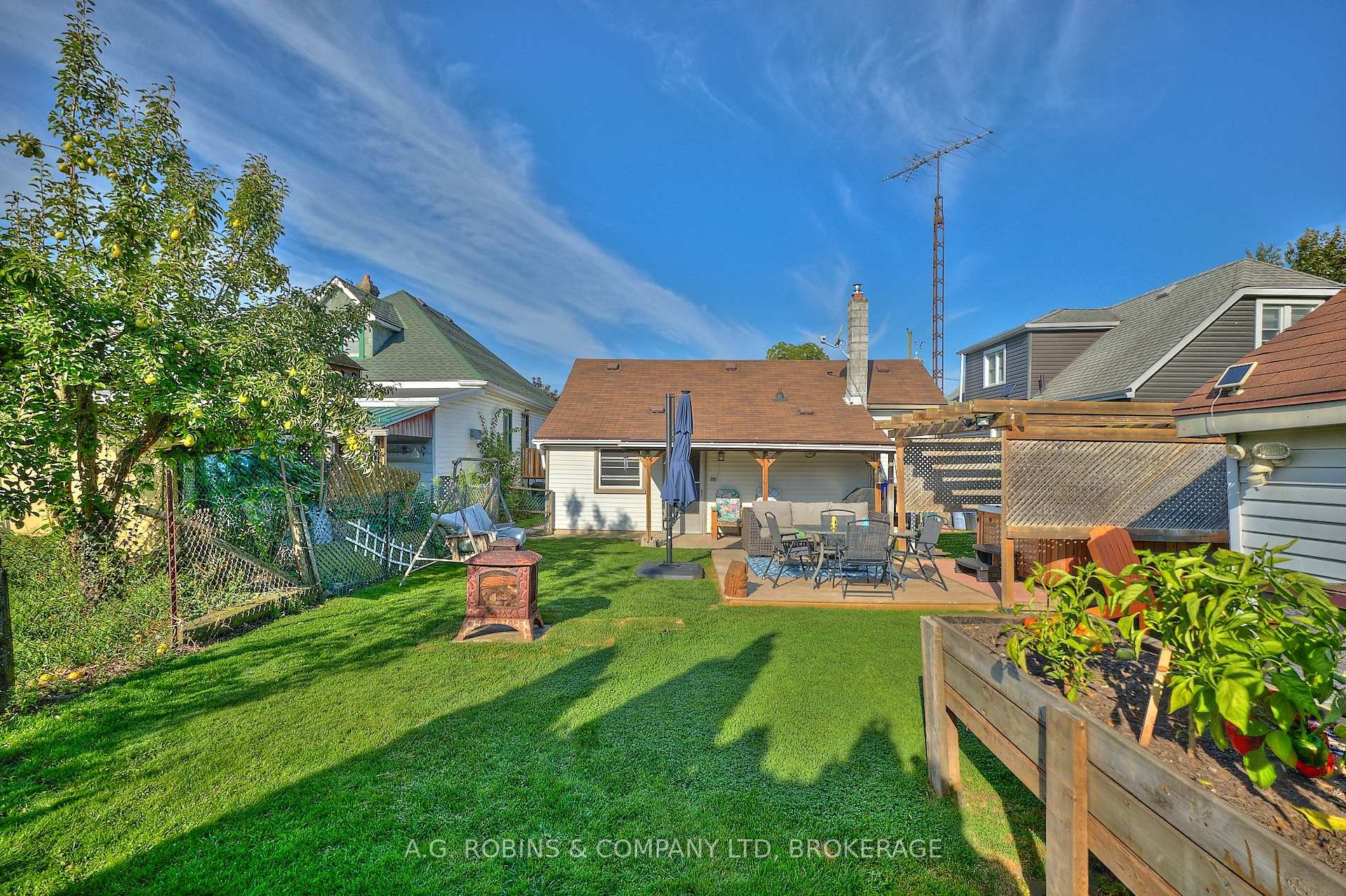 Photo 21 of 69 Wright Street, Welland, Lincoln/Crowland — HOMEH