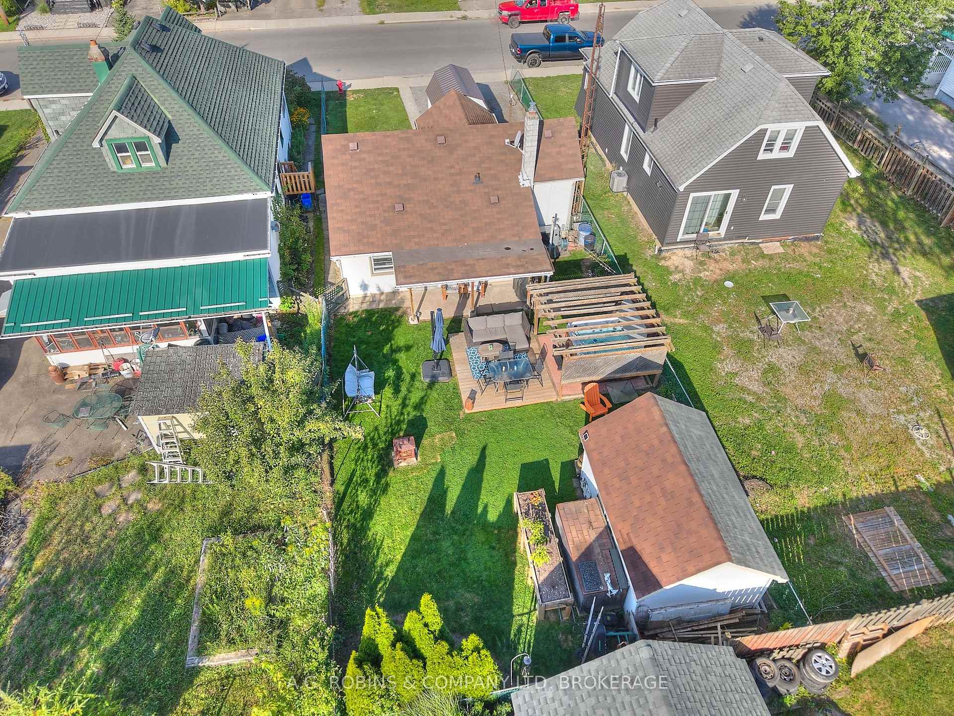 Photo 25 of 69 Wright Street, Welland, Lincoln/Crowland — HOMEH