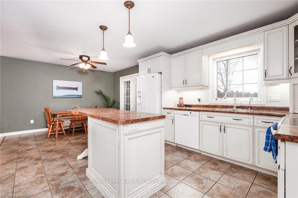 Photo 12 of 521655 Concession 12, West Grey — HOMEH
