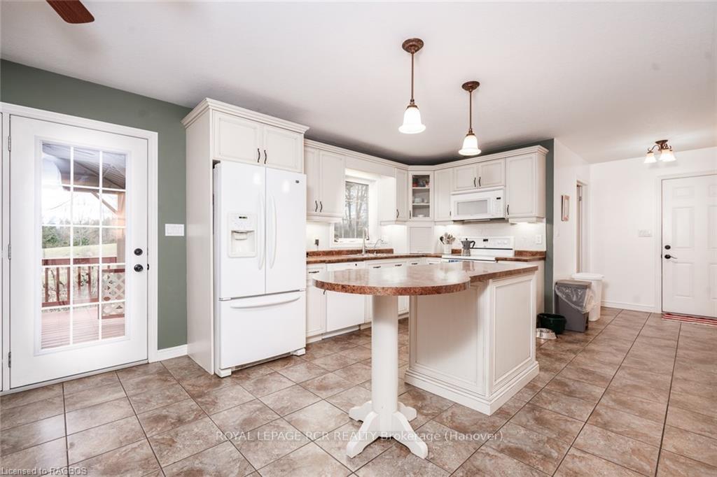 Photo 13 of 521655 Concession 12, West Grey — HOMEH
