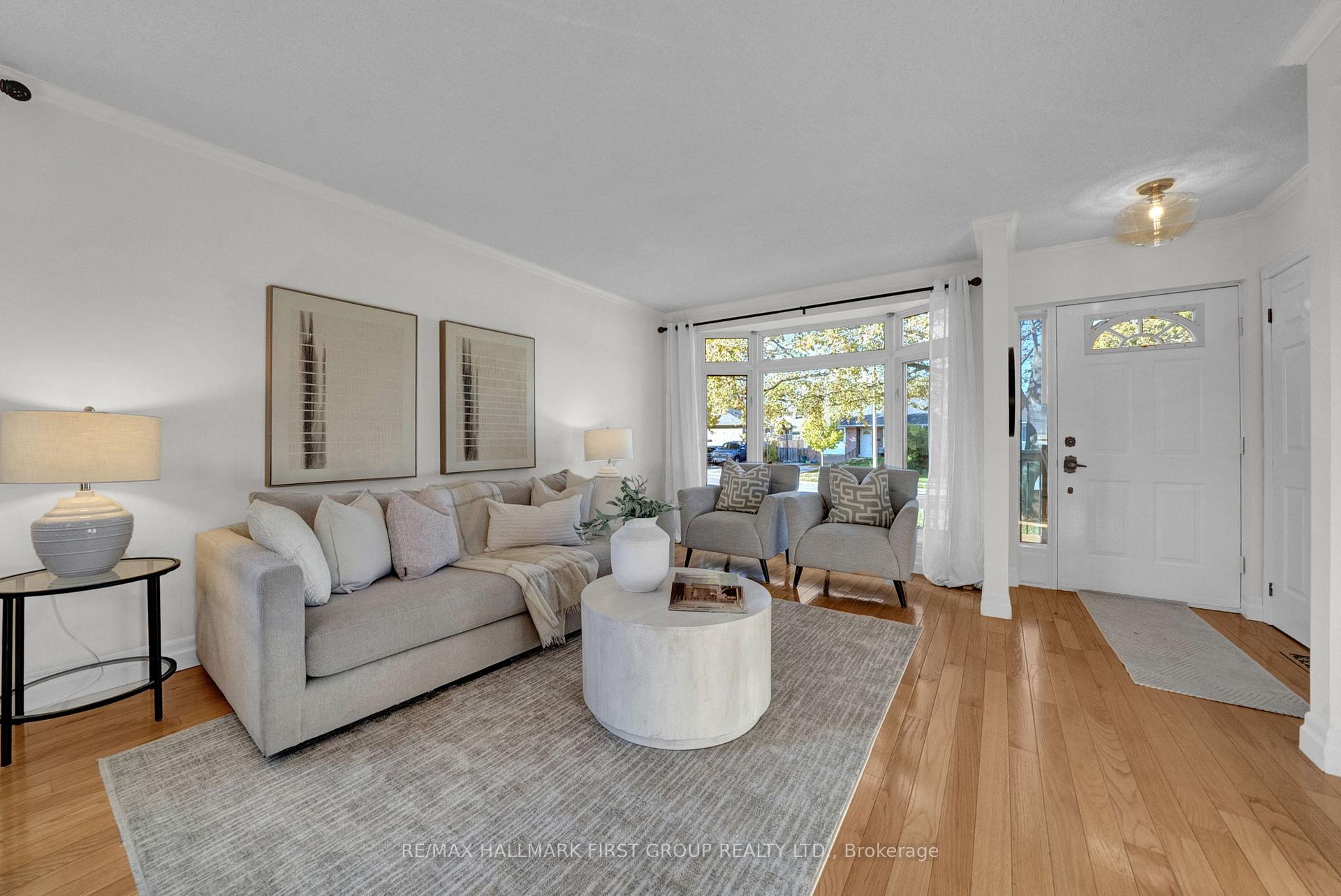 Photo 3 of 111 Emperor Street, Ajax, South East — HOMEH