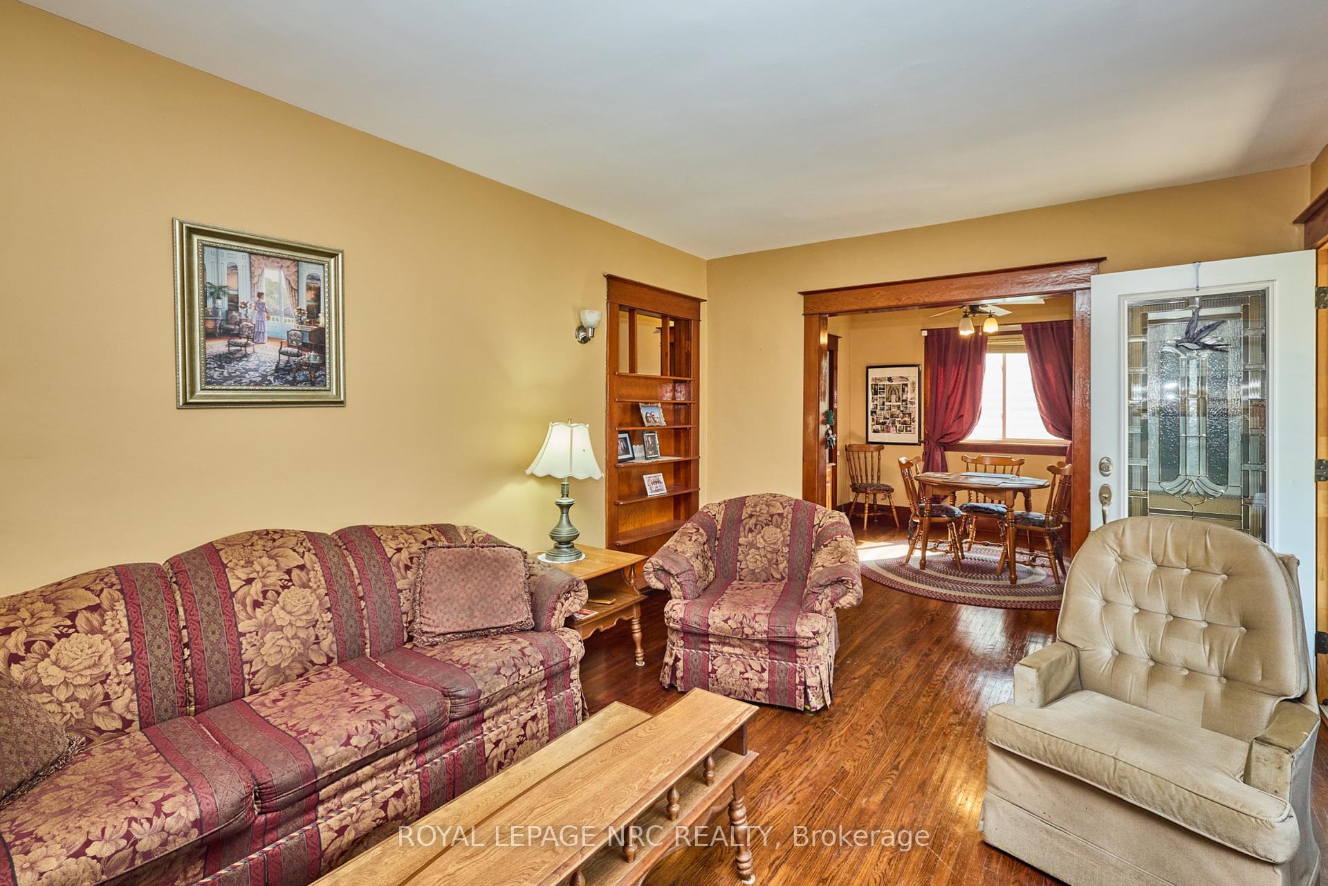 Photo 16 of 24 Randolph Street, Welland, Welland Downtown — HOMEH