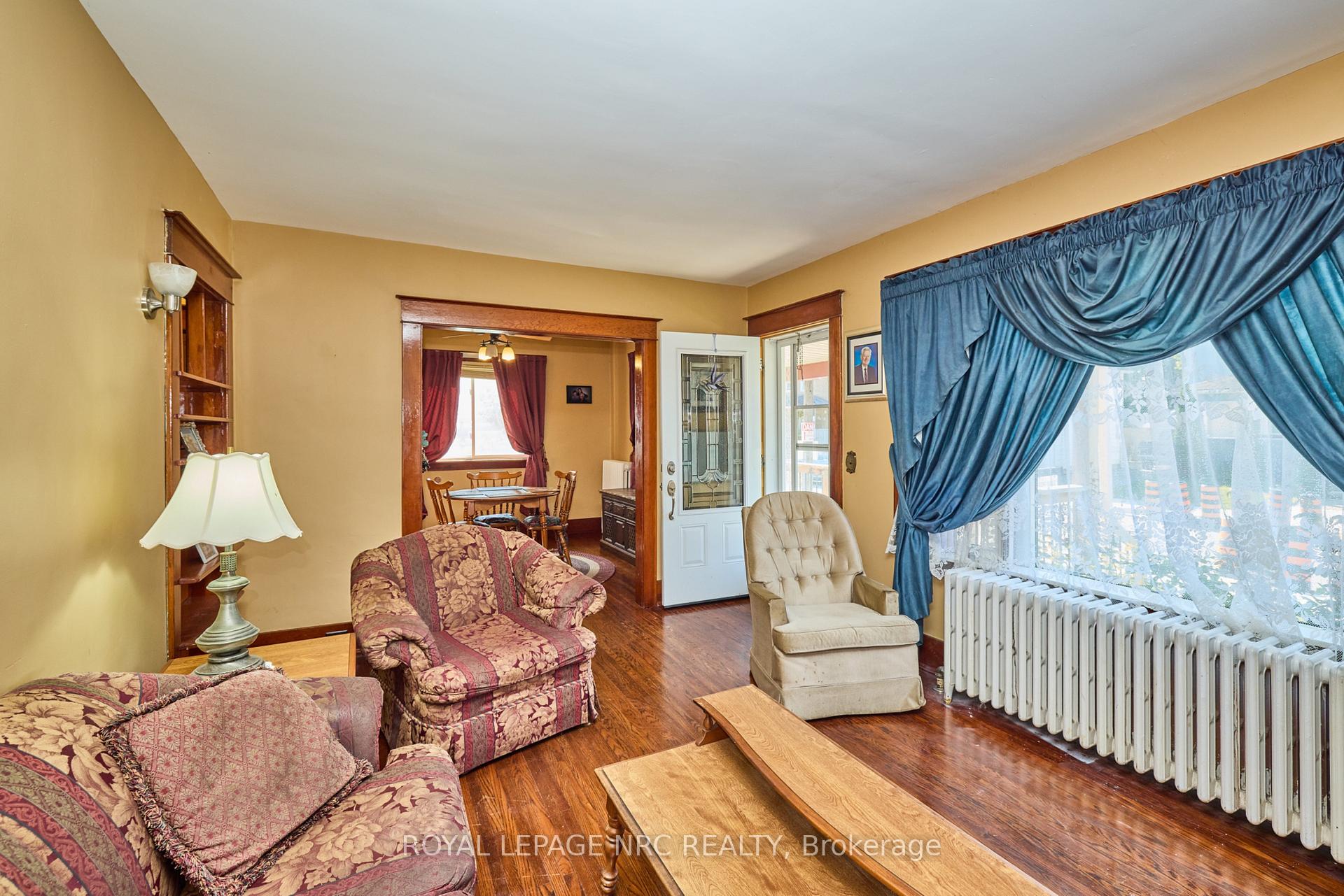 Photo 17 of 24 Randolph Street, Welland, Welland Downtown — HOMEH
