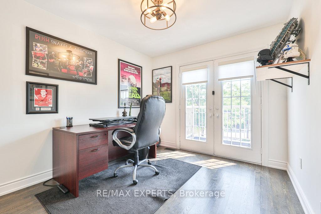 Photo 22 of 34 Manordale Crescent, Vaughan, Vellore Village — HOMEH