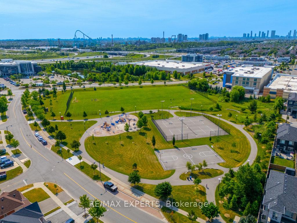 Photo 35 of 34 Manordale Crescent, Vaughan, Vellore Village — HOMEH