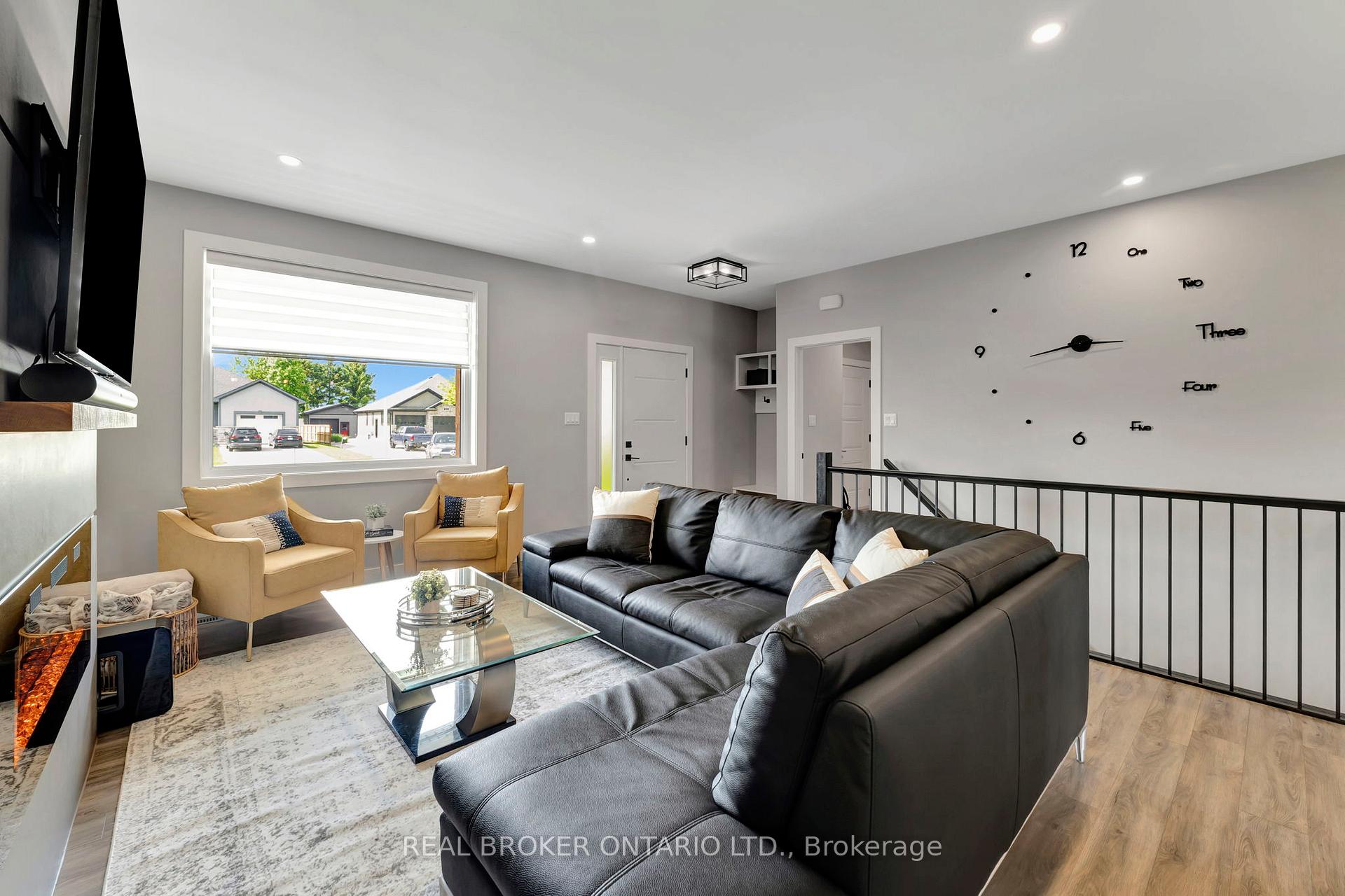 Photo 18 of 9215 Alward Street, Bayham, Straffordville — HOMEH