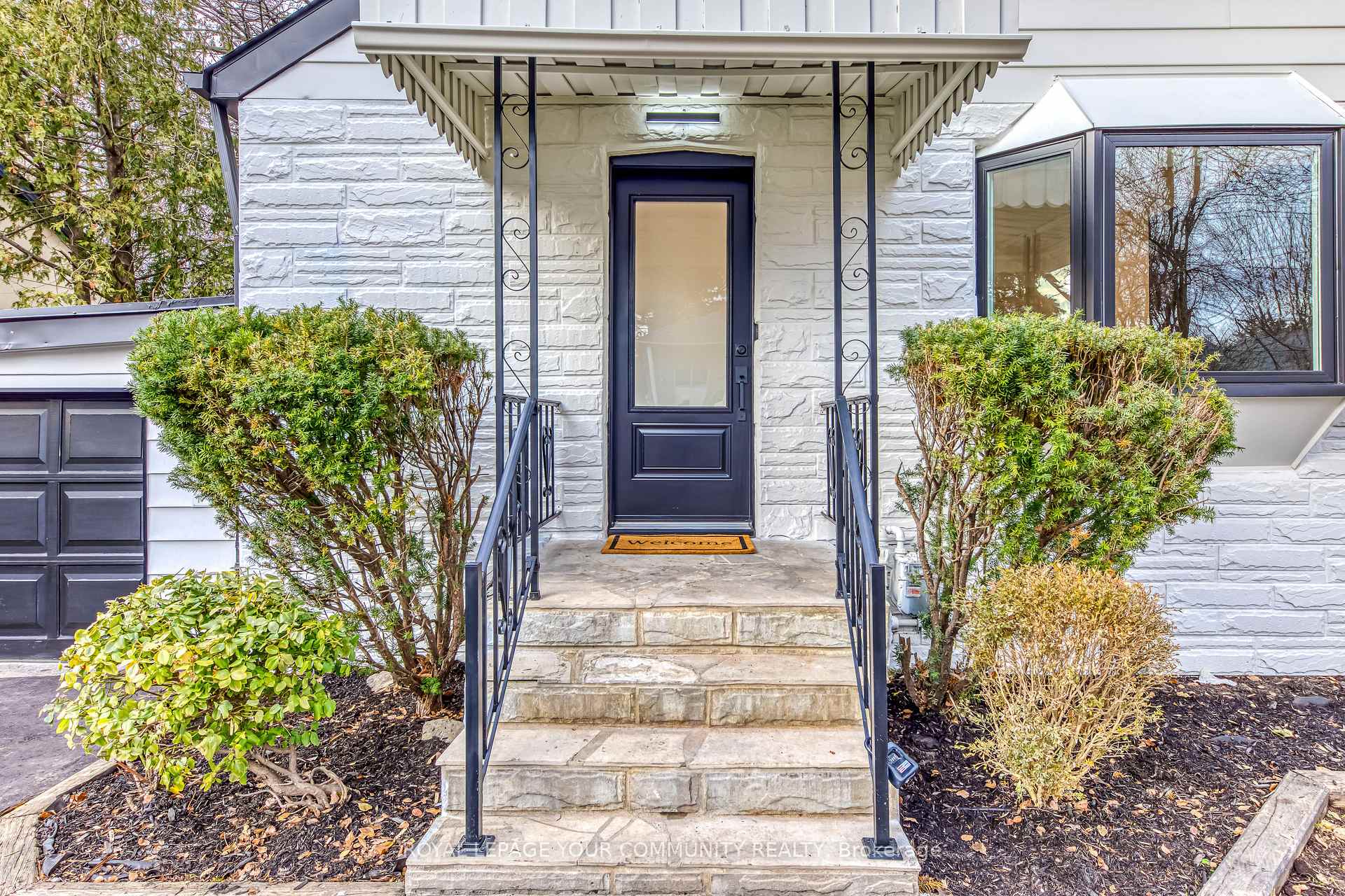 Photo 4 of 110 Steeles Avenue E, Markham, Grandview — HOMEH