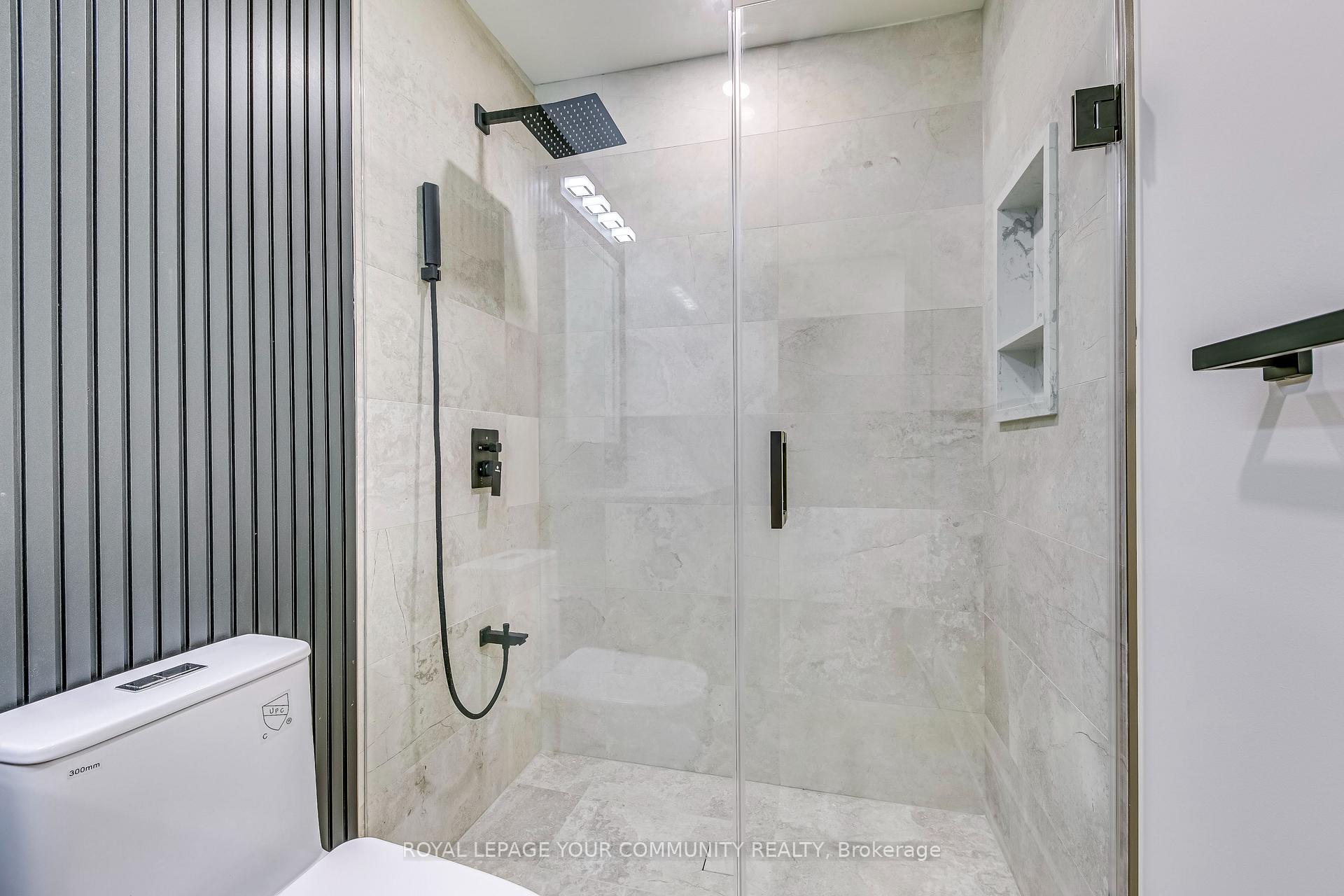 Photo 22 of 110 Steeles Avenue E, Markham, Grandview — HOMEH
