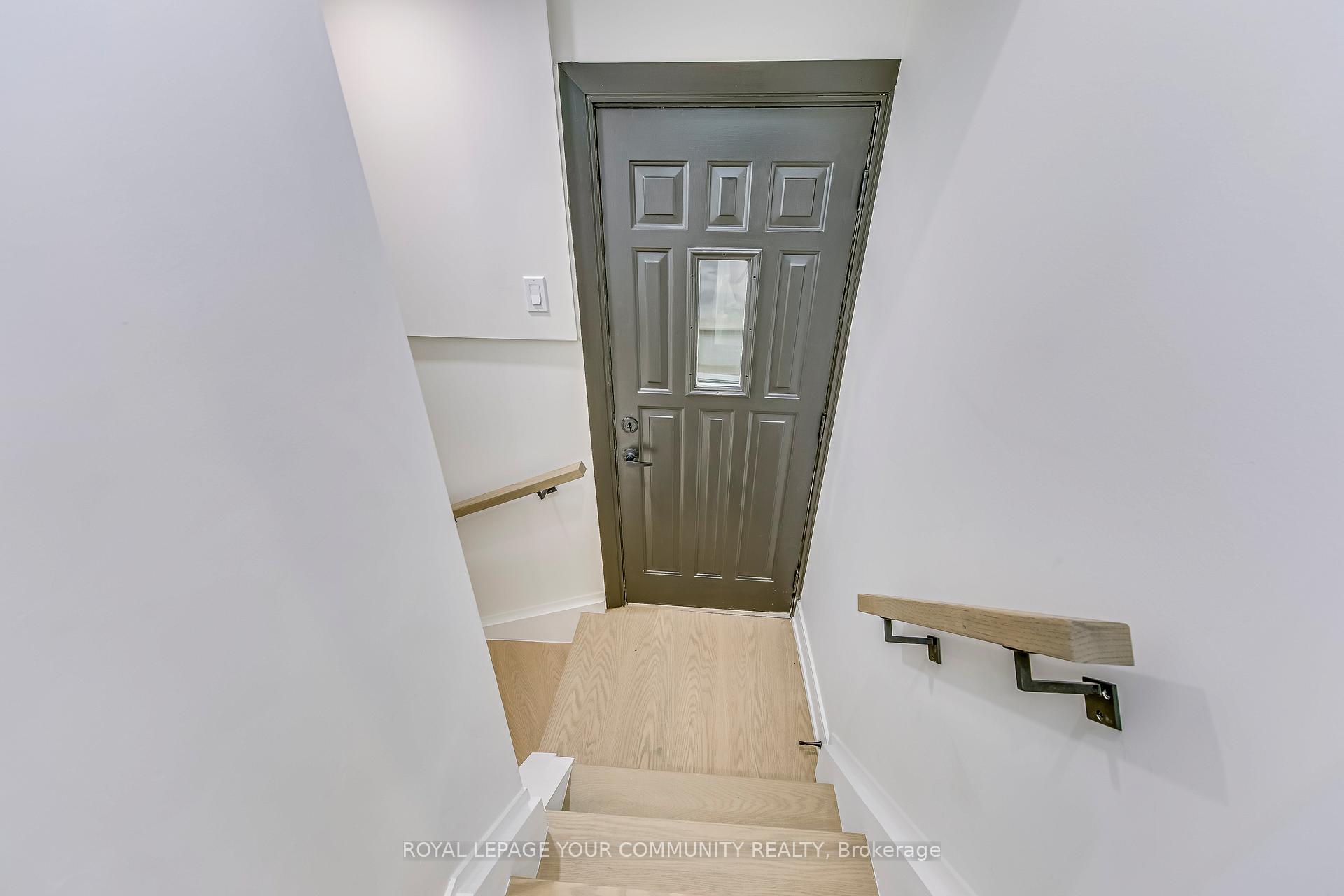 Photo 24 of 110 Steeles Avenue E, Markham, Grandview — HOMEH