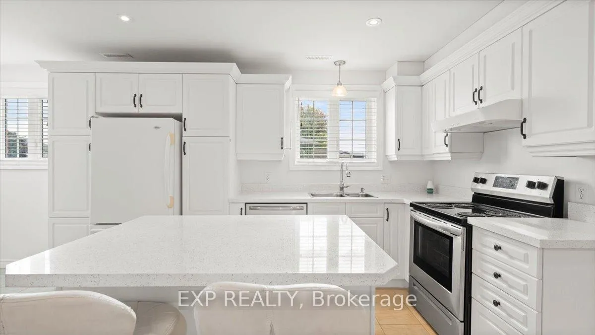 Photo 29 of 37 Boyce Court, Belleville, Belleville Ward — HOMEH