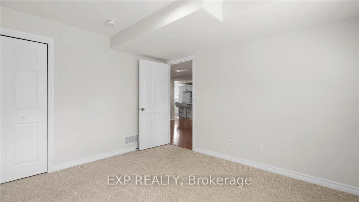 Photo 38 of 37 Boyce Court, Belleville, Belleville Ward — HOMEH