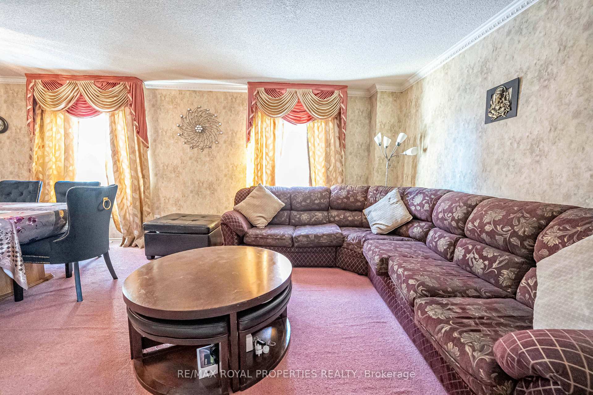 Photo 7 of 49 Page Crescent, Markham, Milliken Mills East — HOMEH