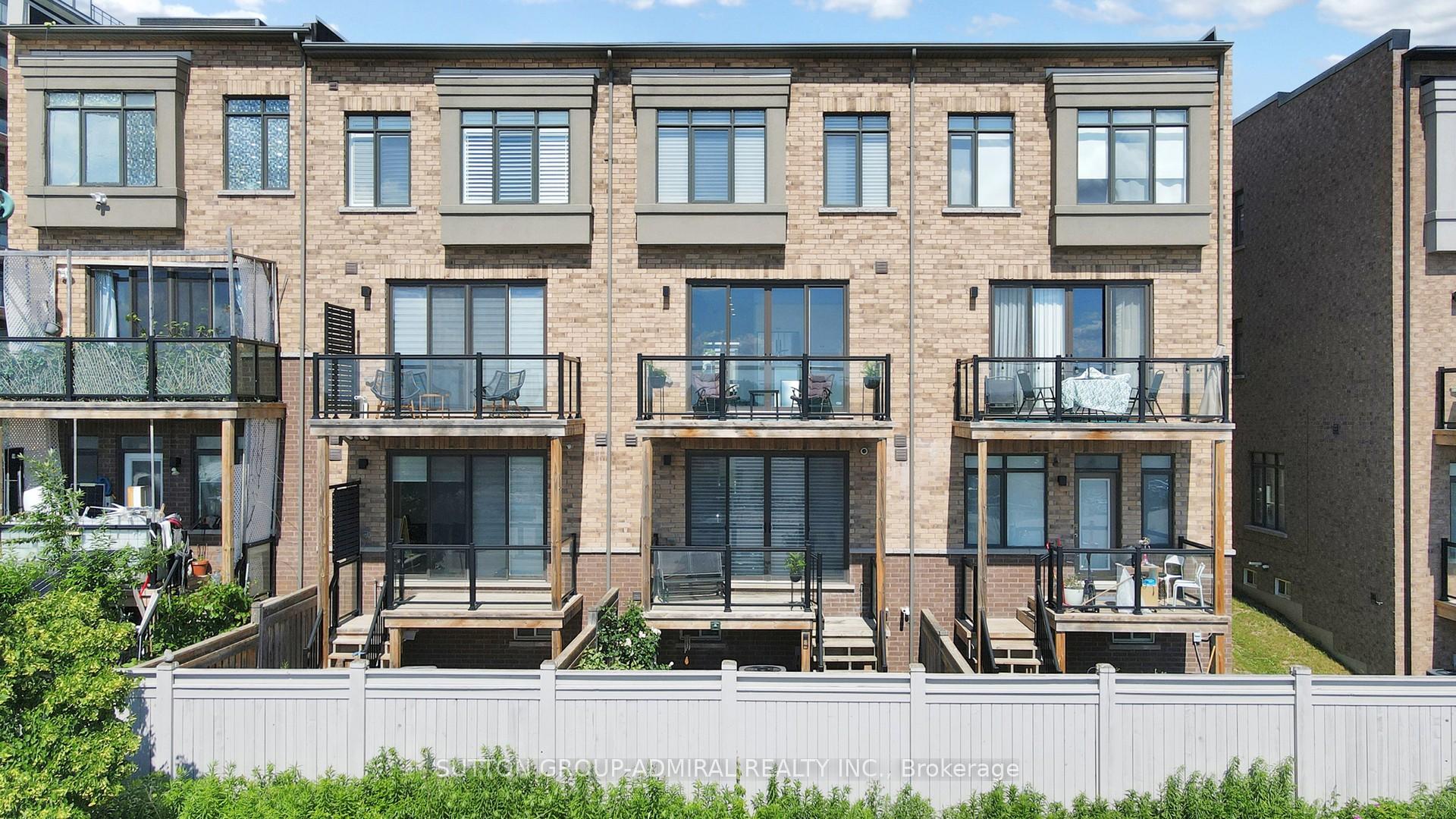 Photo 35 of 71 Glenngarry Crescent, Vaughan, Rural Vaughan — HOMEH