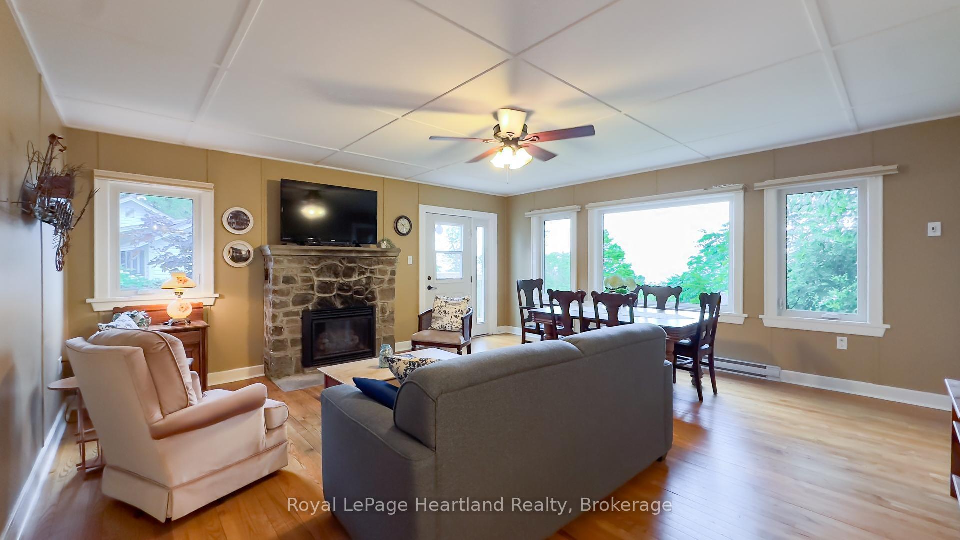 Photo 12 of 8 Cedar Drive, Bluewater, Bayfield — HOMEH