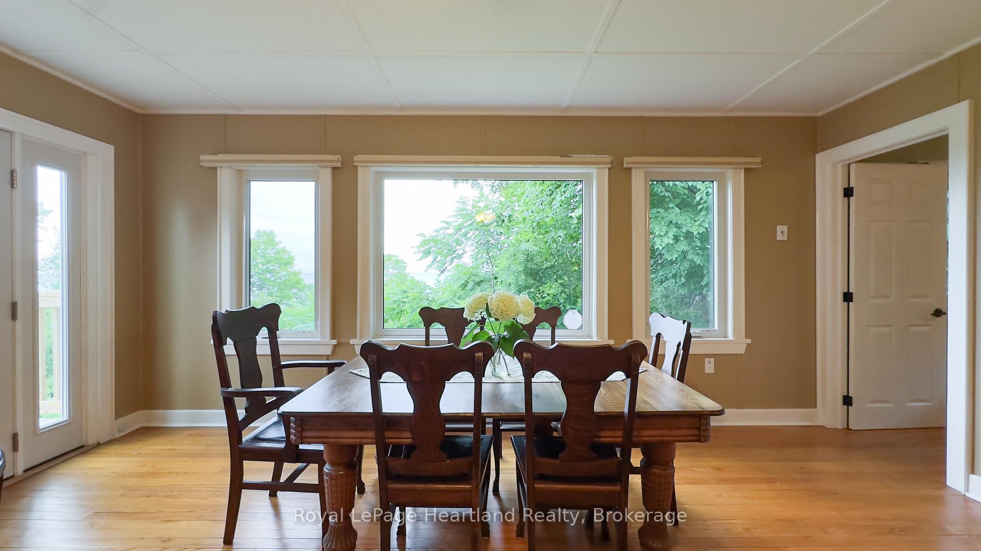 Photo 18 of 8 Cedar Drive, Bluewater, Bayfield — HOMEH