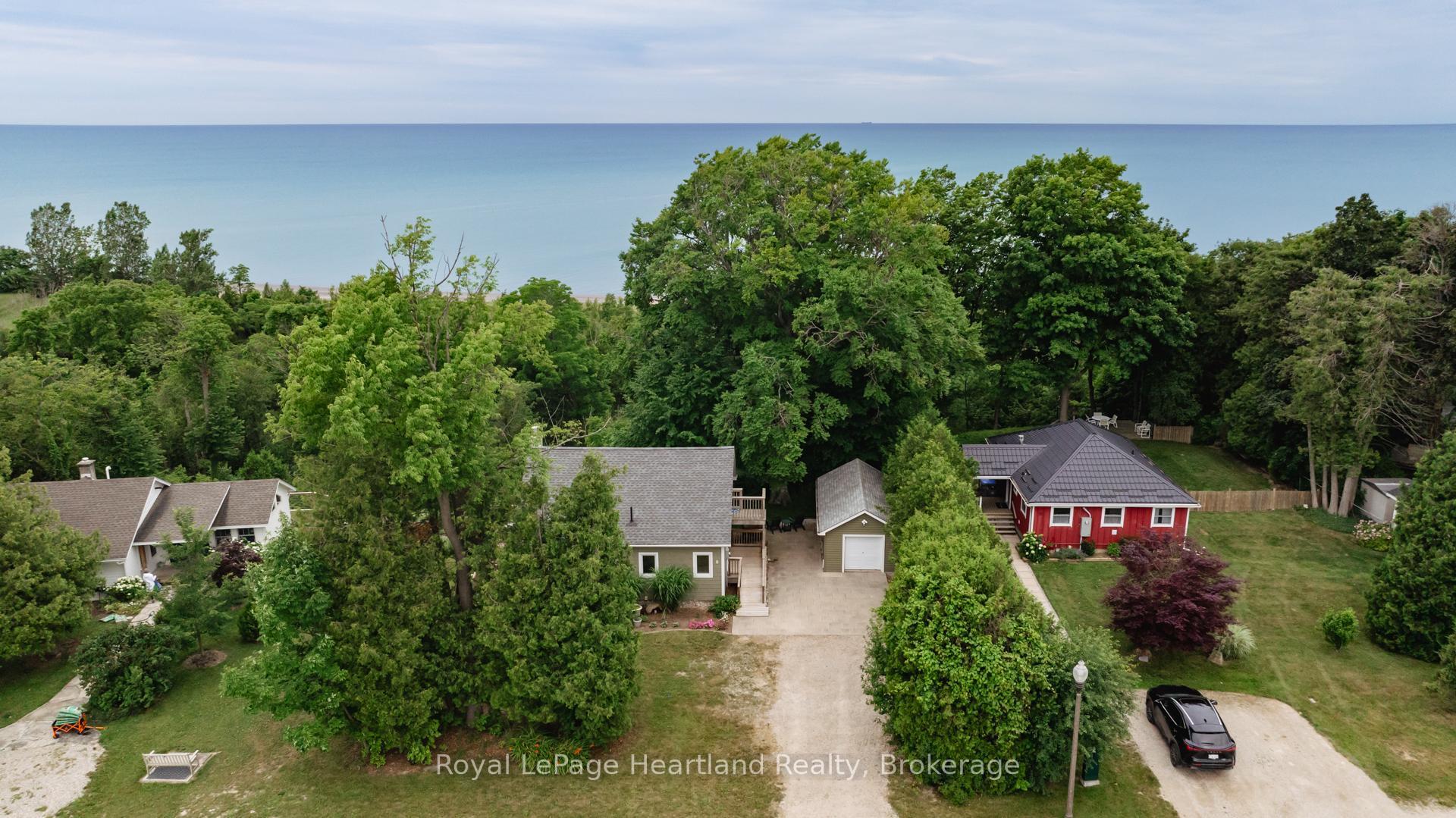 Photo 38 of 8 Cedar Drive, Bluewater, Bayfield — HOMEH