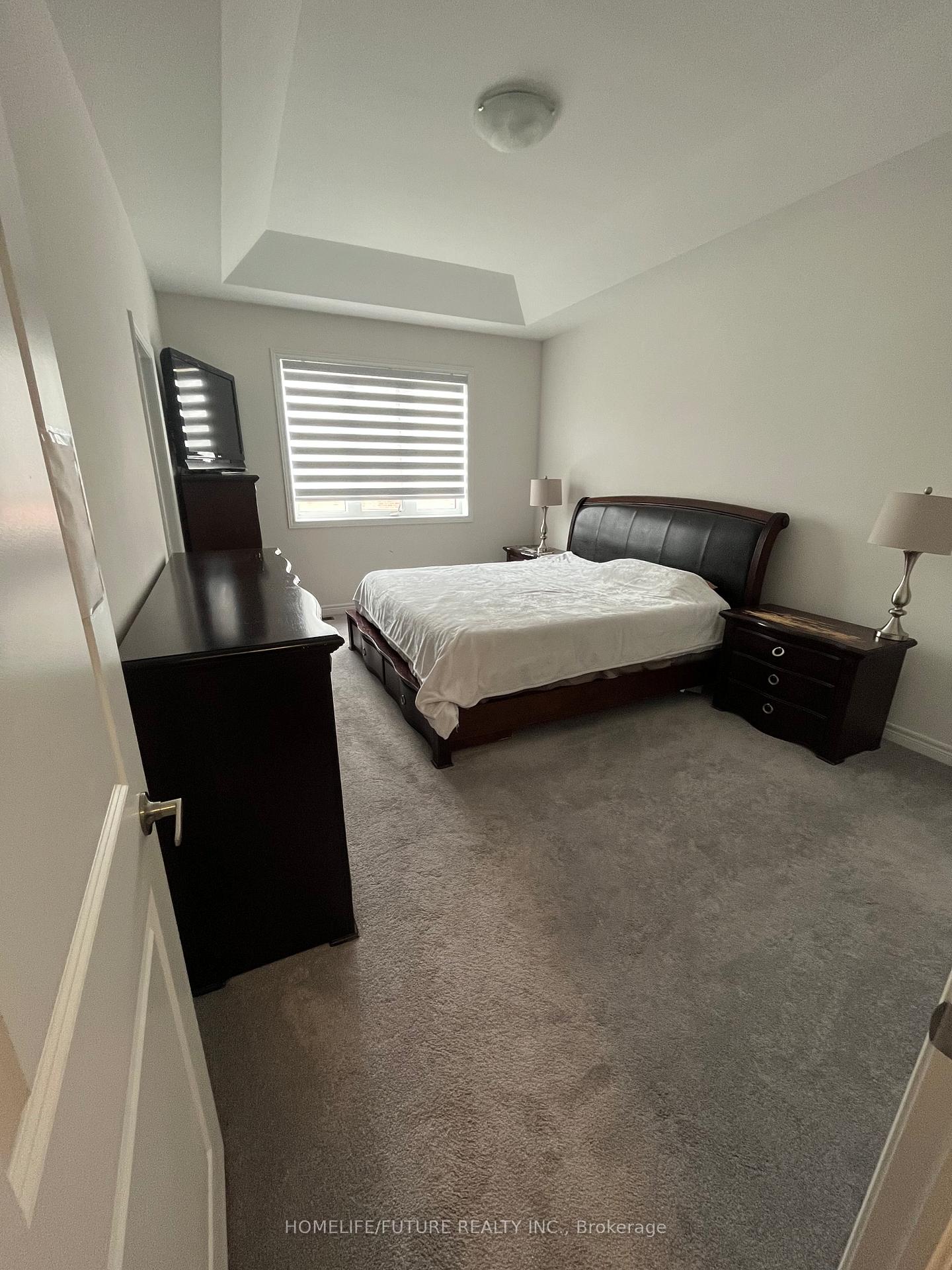 Photo 6 of 34 Bellefond Street, Vaughan, Kleinburg — HOMEH