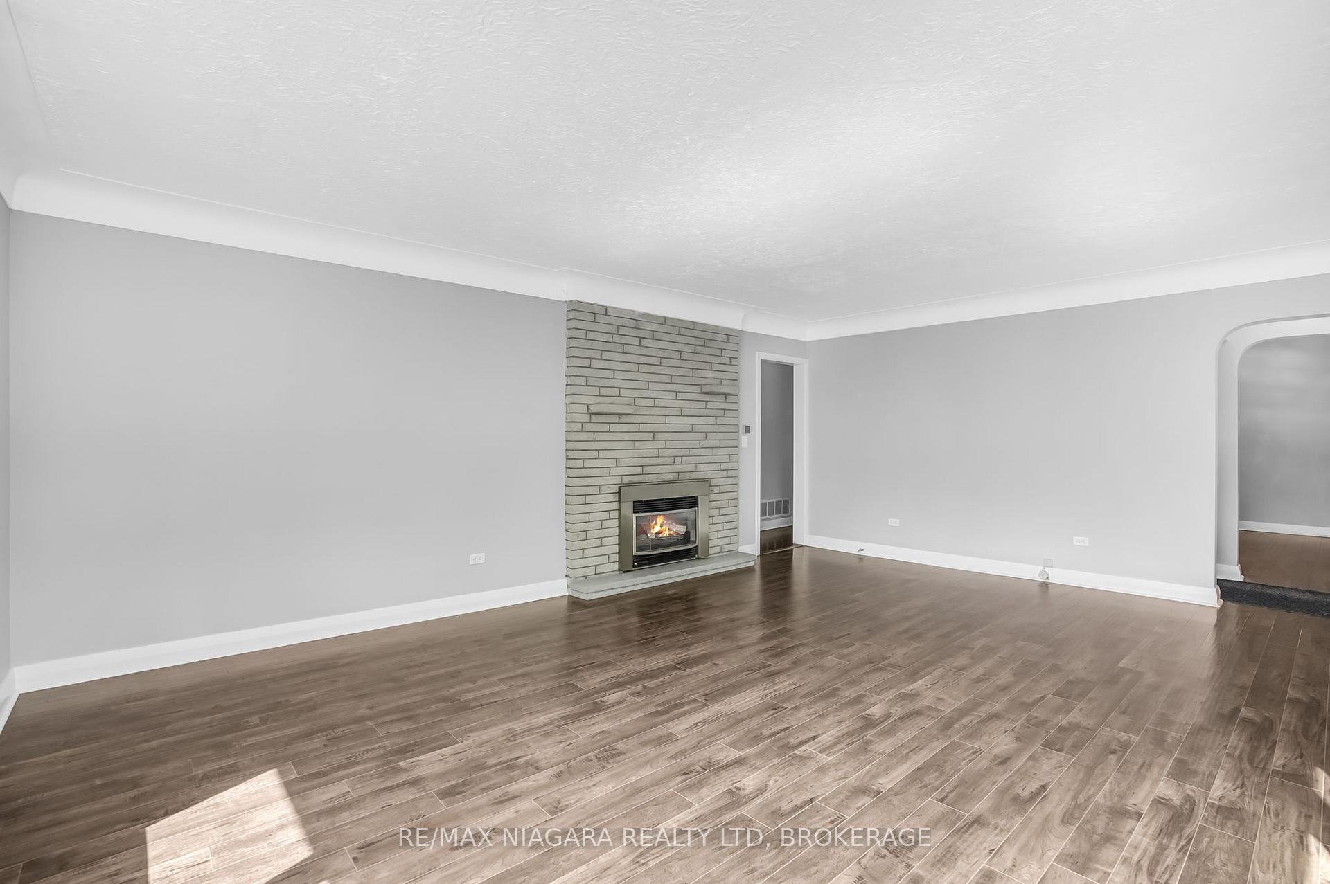Photo 6 of 85 Diffin Drive, Welland, Prince Charles — HOMEH