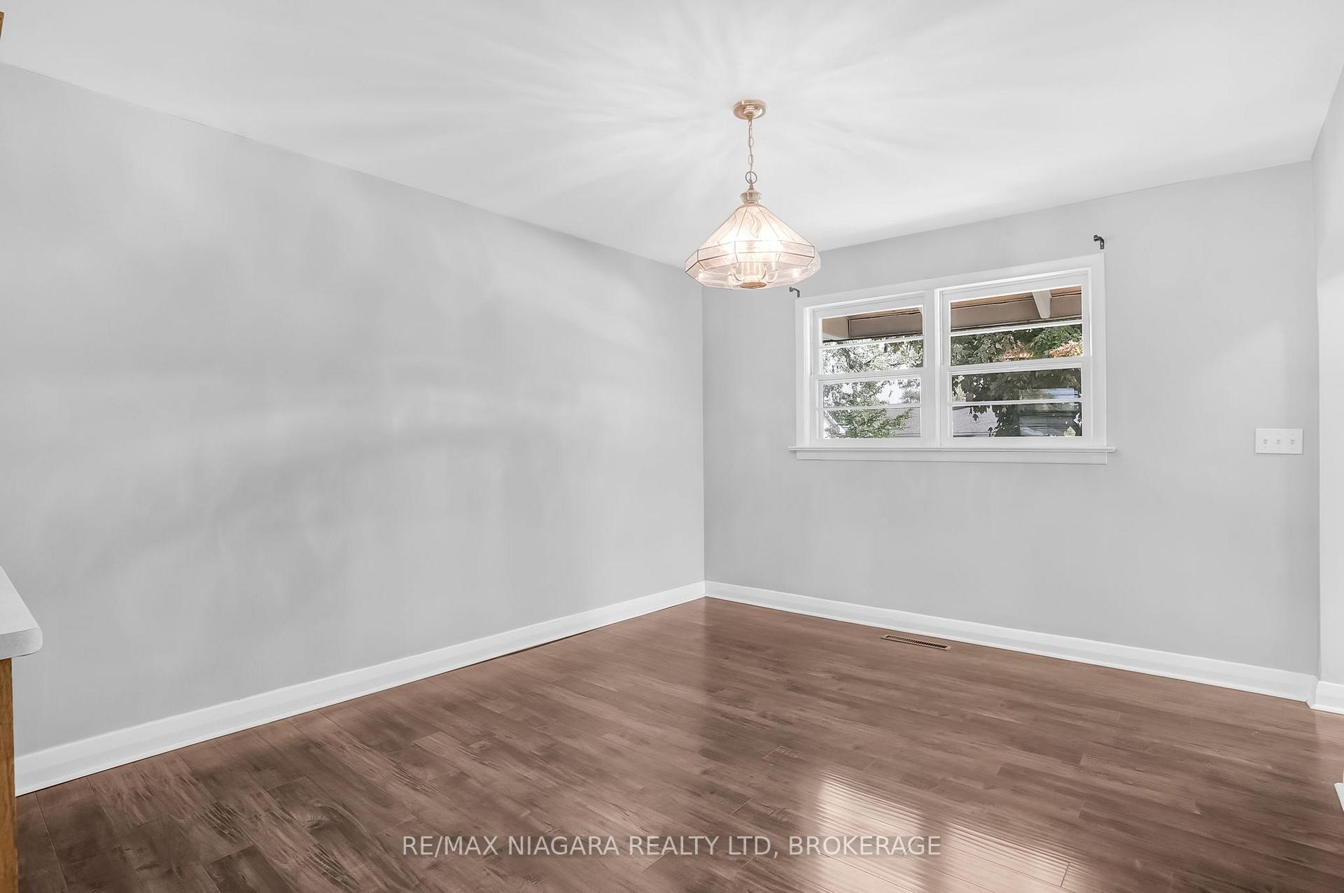 Photo 10 of 85 Diffin Drive, Welland, Prince Charles — HOMEH
