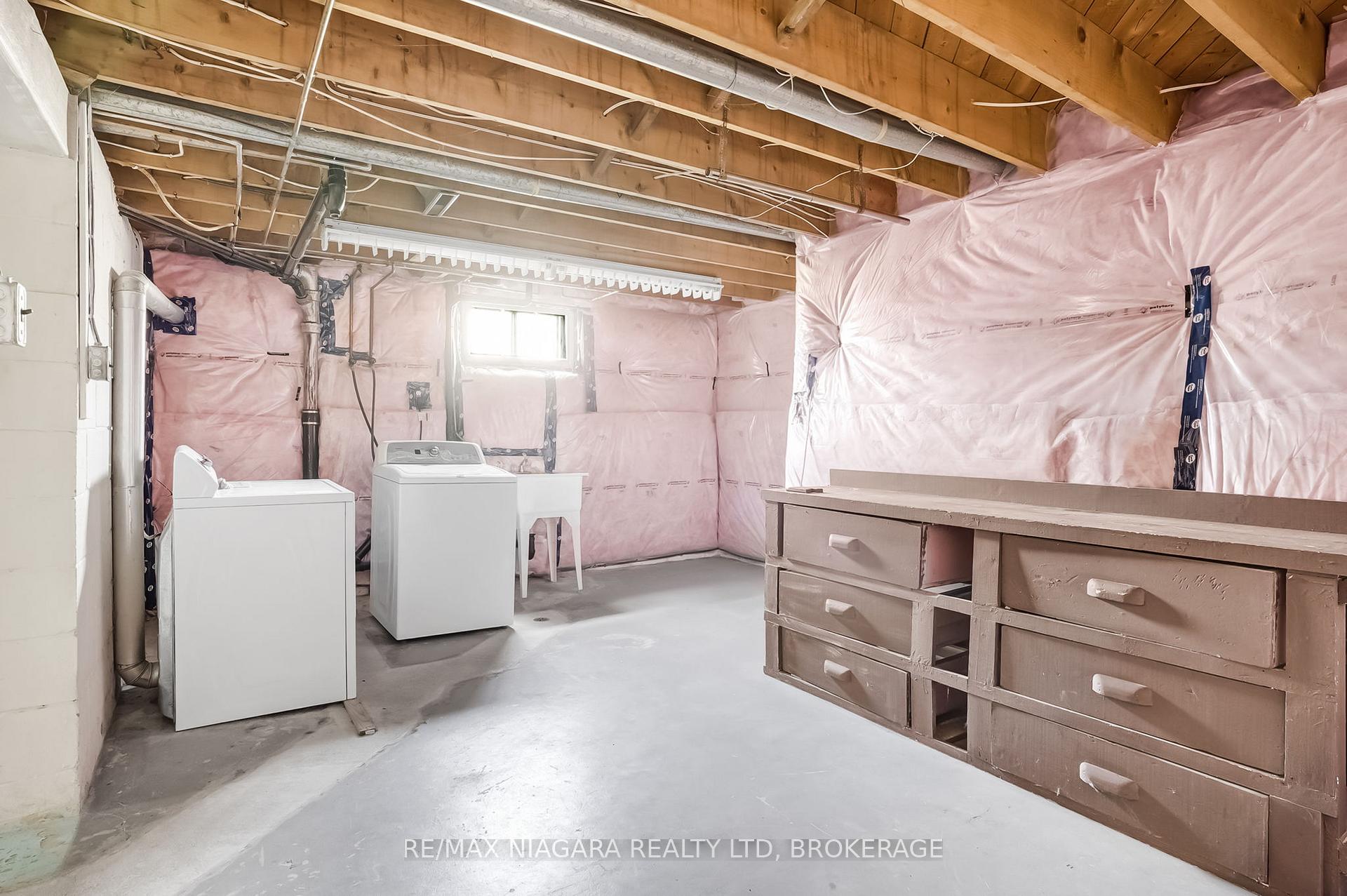 Photo 33 of 85 Diffin Drive, Welland, Prince Charles — HOMEH