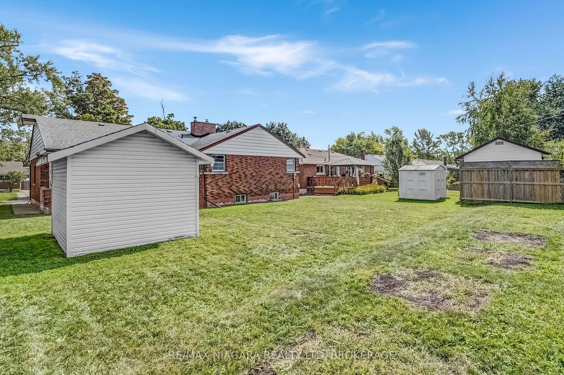 Photo 39 of 85 Diffin Drive, Welland, Prince Charles — HOMEH