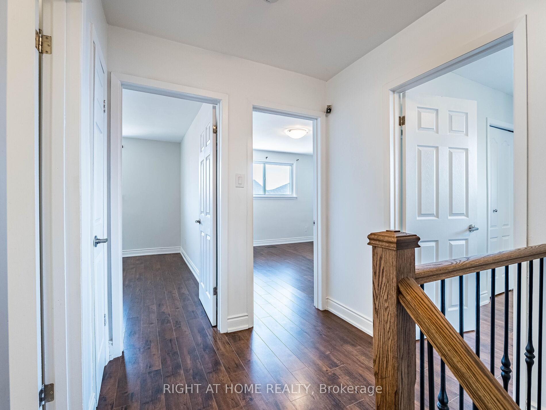 Photo 20 of 23 North Humber Drive, Vaughan, West Woodbridge — HOMEH