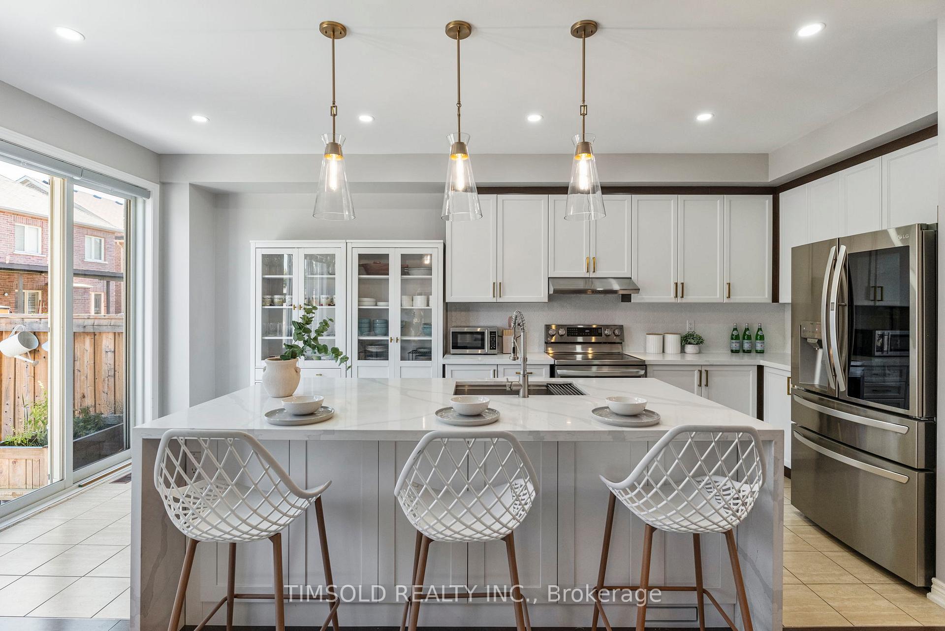Photo 10 of 90 Memon Place, Markham, Wismer — HOMEH