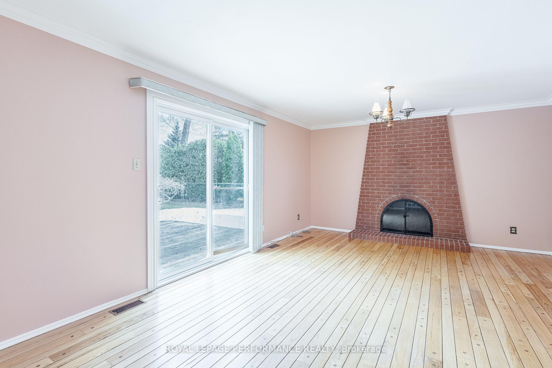 Photo 19 of 1883 Fairmeadow Crescent, Ottawa, Guildwood Estates - Urbandale Acres — HOMEH
