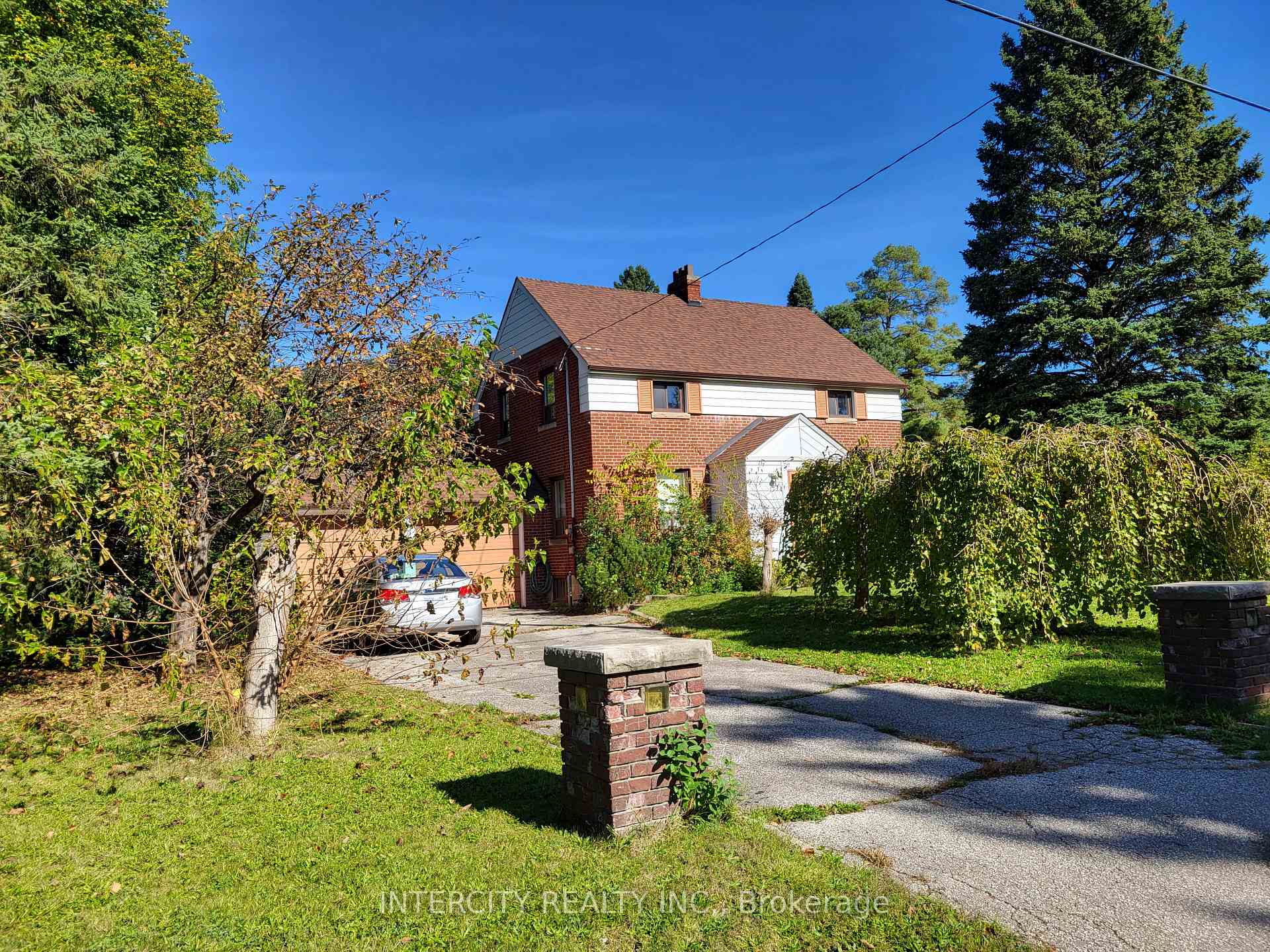 Photo 4 of 72 Arnold Avenue, Vaughan, Crestwood-Springfarm-Yorkhill — HOMEH