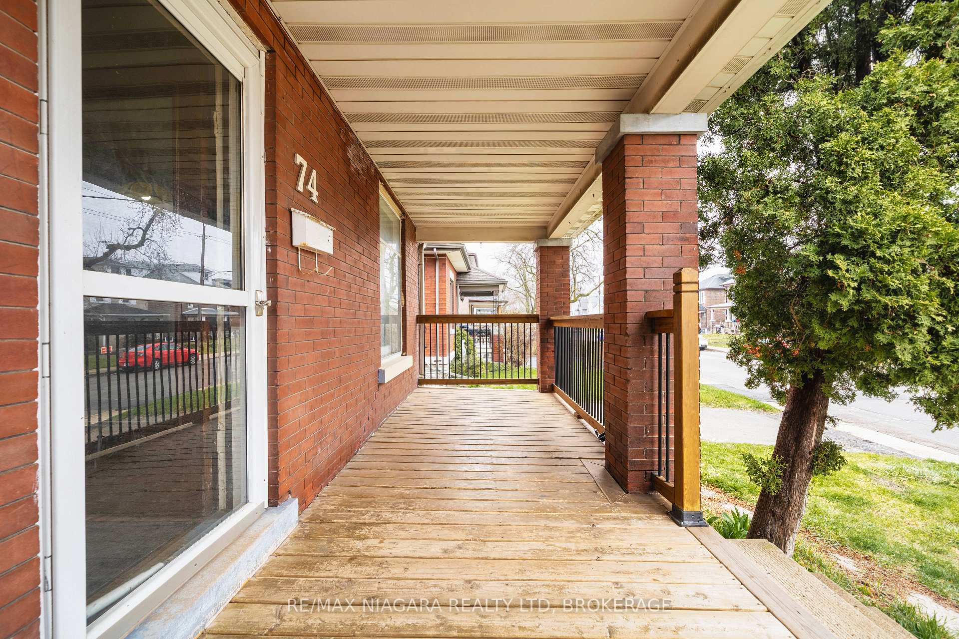 Photo 5 of 74 State Street, Welland, Welland Downtown — HOMEH