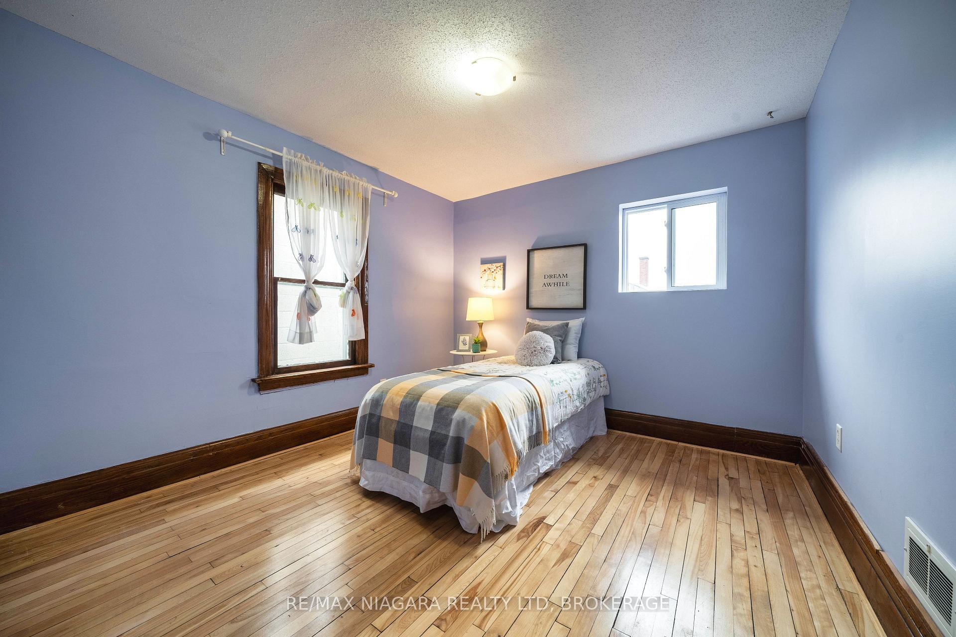 Photo 30 of 74 State Street, Welland, Welland Downtown — HOMEH