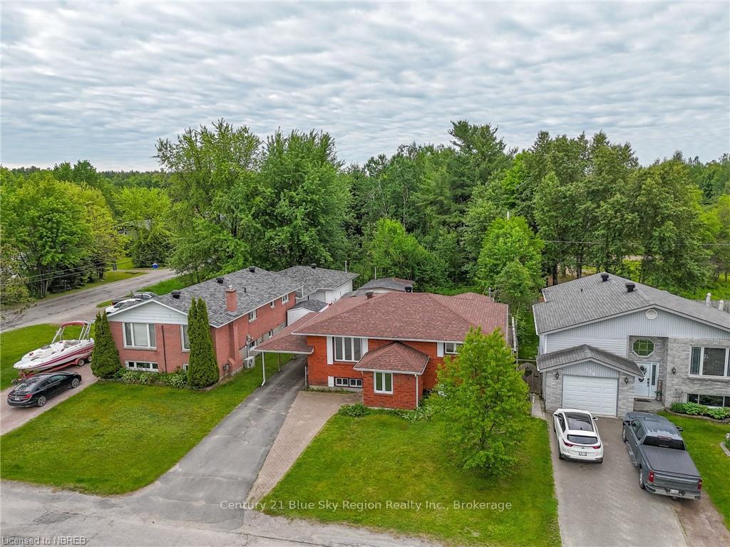 Photo 13 of 128 Aubry Street, West Nipissing, Sturgeon Falls — HOMEH