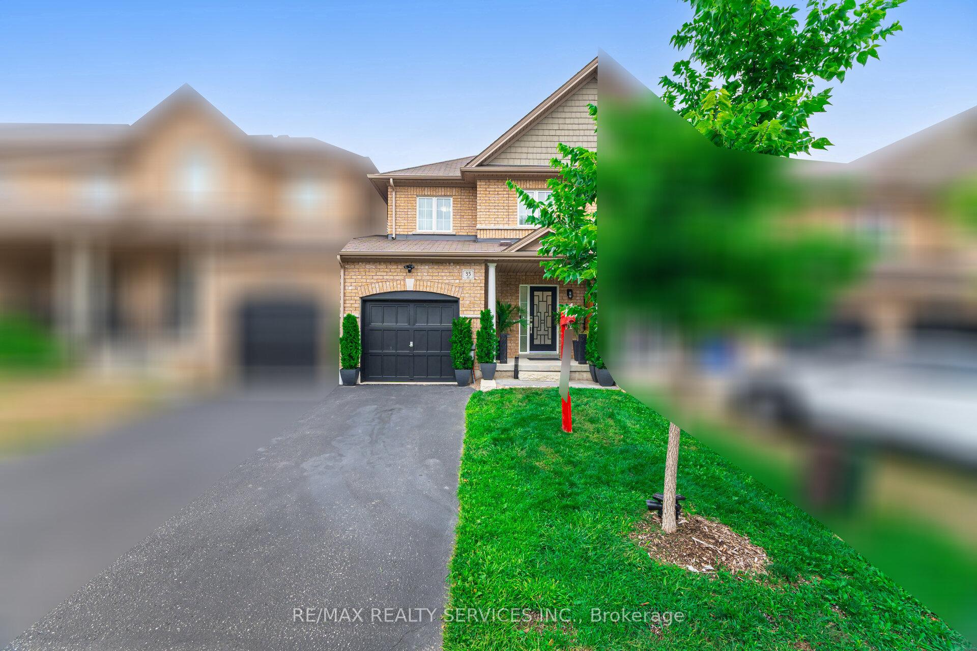 Photo 4 of 35 Luce Drive, Ajax, Northeast Ajax — HOMEH