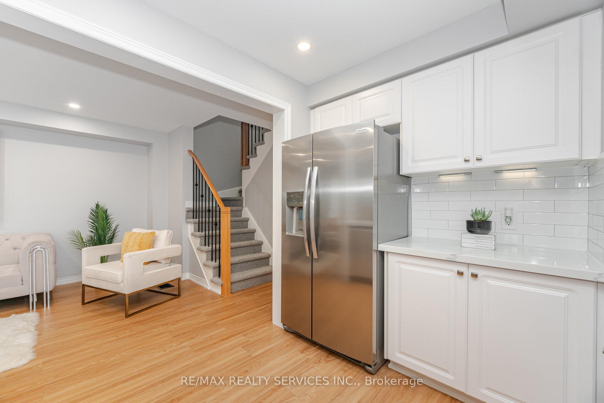 Photo 7 of 35 Luce Drive, Ajax, Northeast Ajax — HOMEH