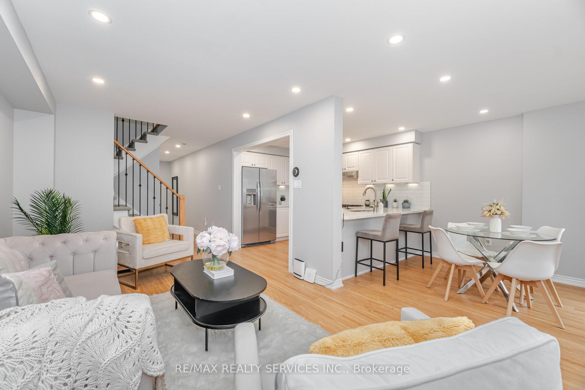 Photo 19 of 35 Luce Drive, Ajax, Northeast Ajax — HOMEH
